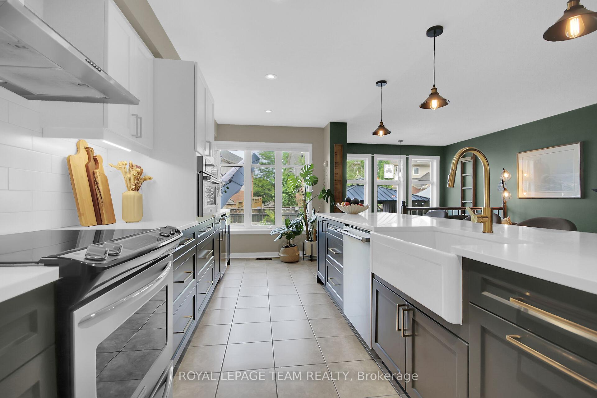 Photo 4 of 4409 Goldeneye Way, Ottawa, Riverside South/Gloucester Glen — HOMEH