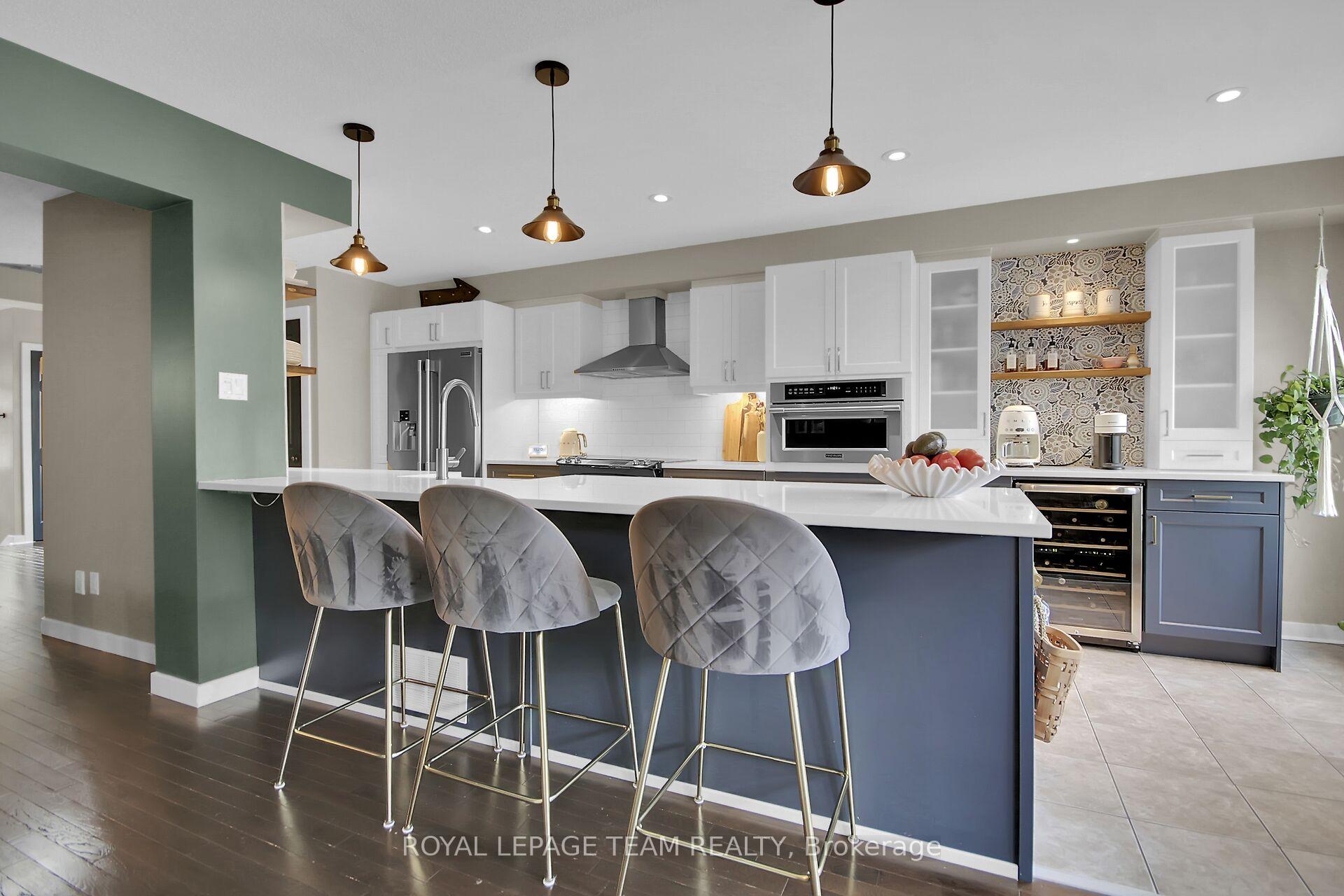 Photo 11 of 4409 Goldeneye Way, Ottawa, Riverside South/Gloucester Glen — HOMEH