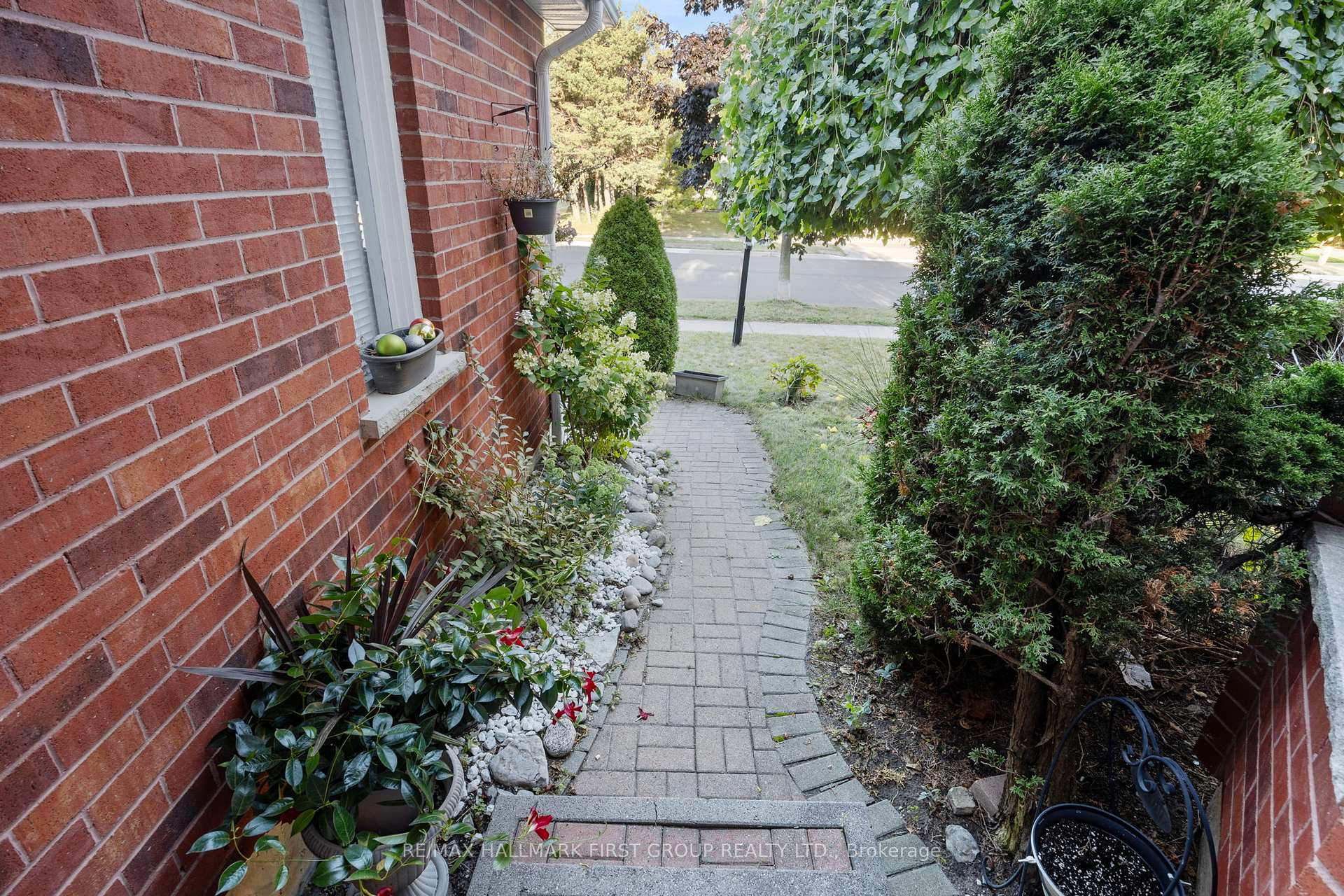 Photo 3 of 68 Forest Heights Street, Whitby, Pringle Creek — HOMEH
