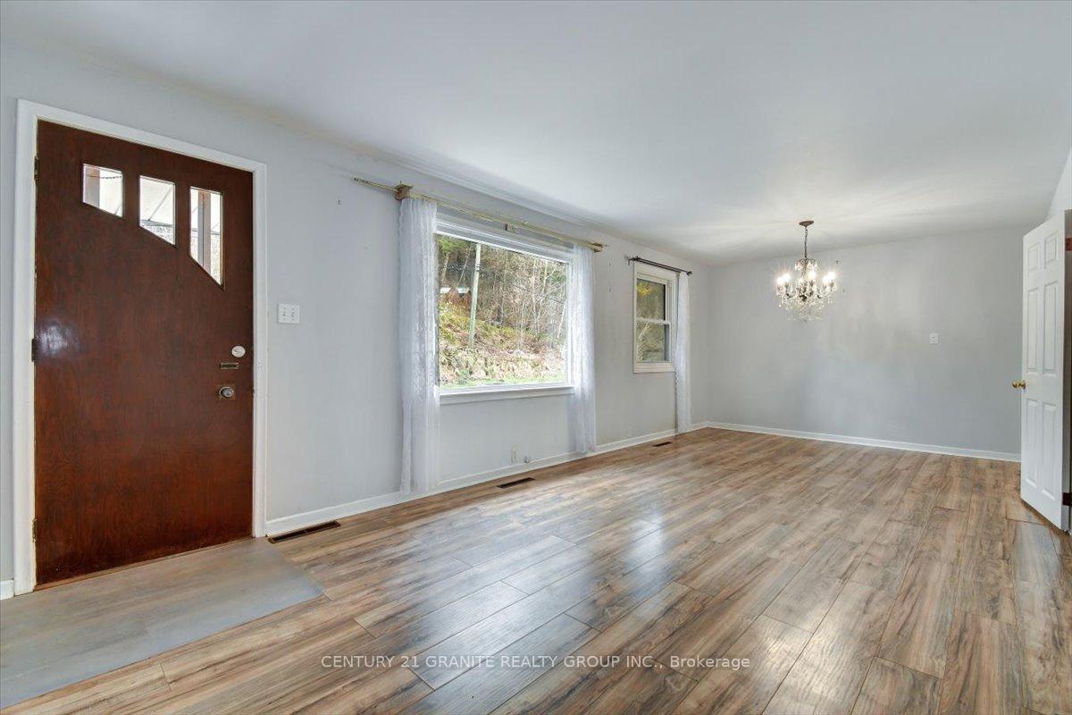 Photo 2 of 7 Faraday Street, Bancroft, Bancroft Ward — HOMEH