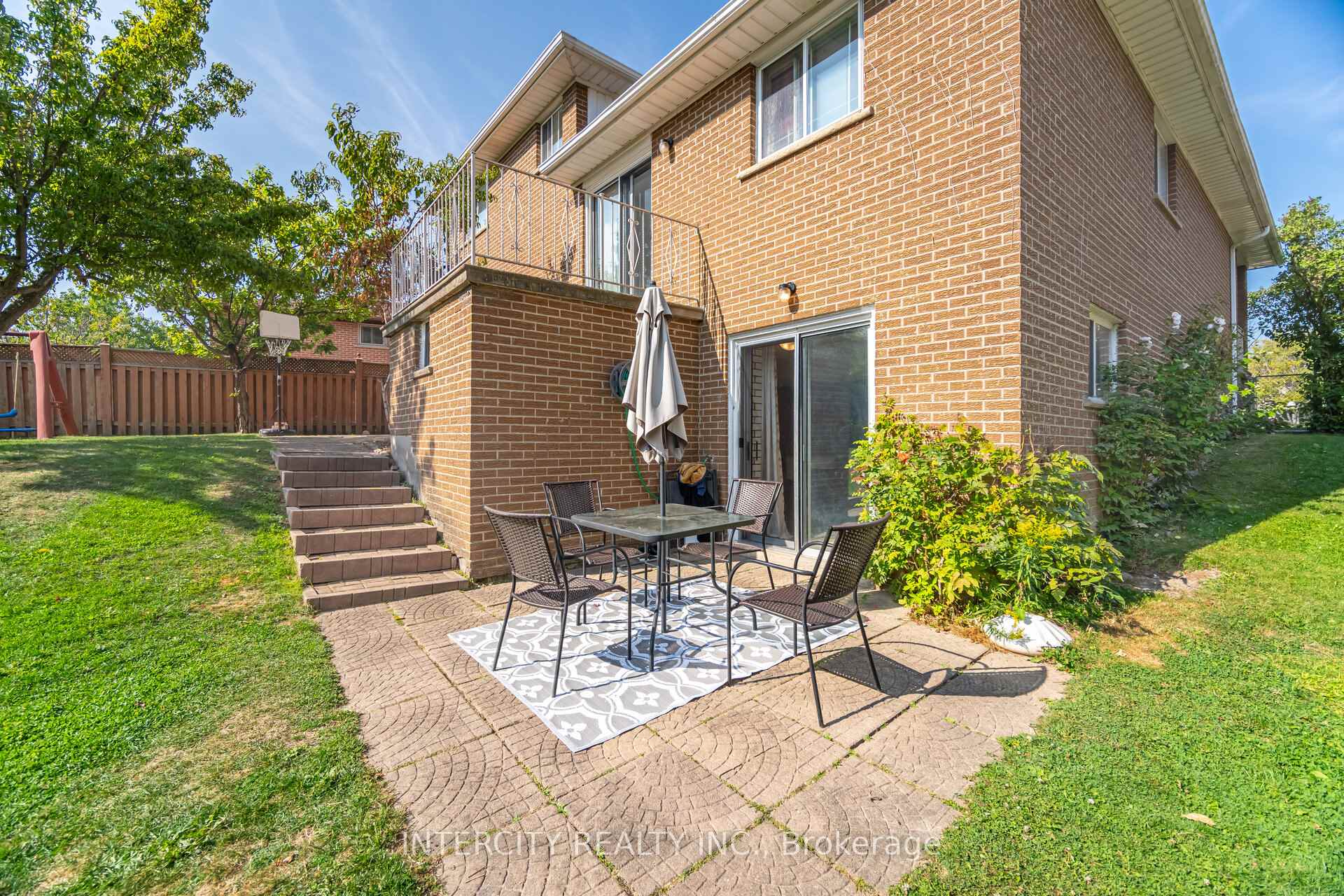 Photo 31 of 26 North Ridge Road, Vaughan, West Woodbridge — HOMEH