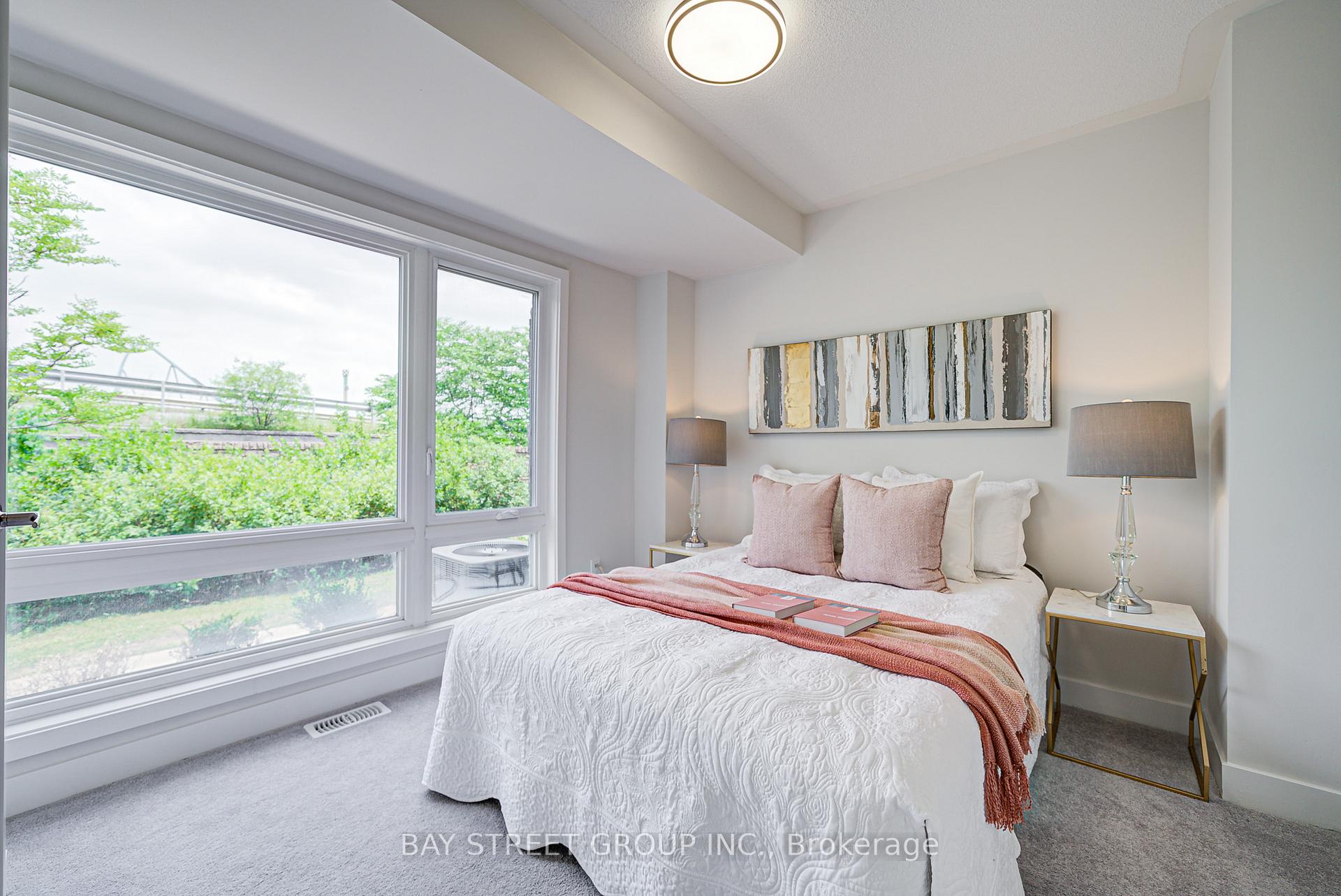Photo 6 of 35 Carpaccio Avenue, Vaughan, Vellore Village — HOMEH