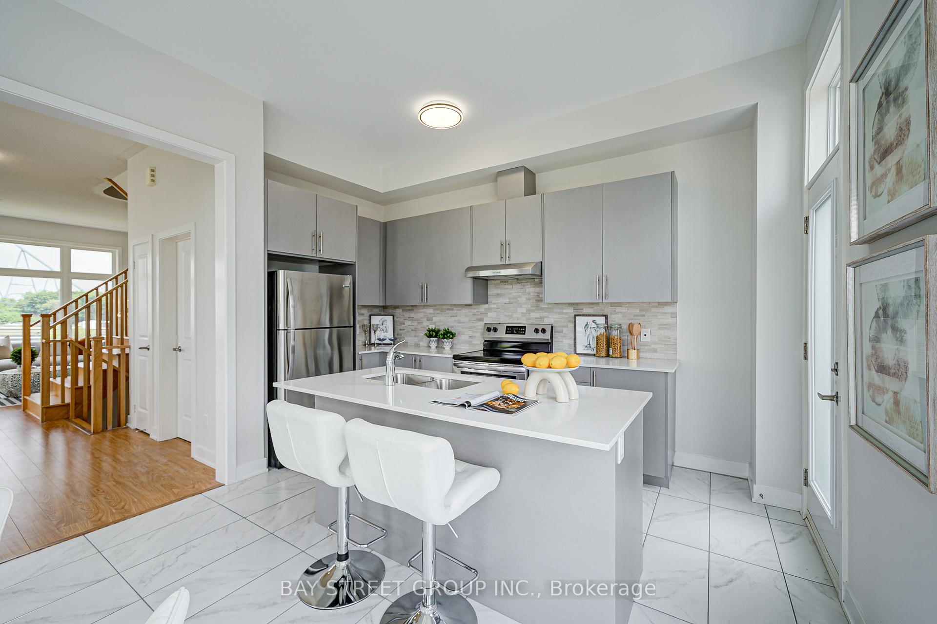 Photo 20 of 35 Carpaccio Avenue, Vaughan, Vellore Village — HOMEH