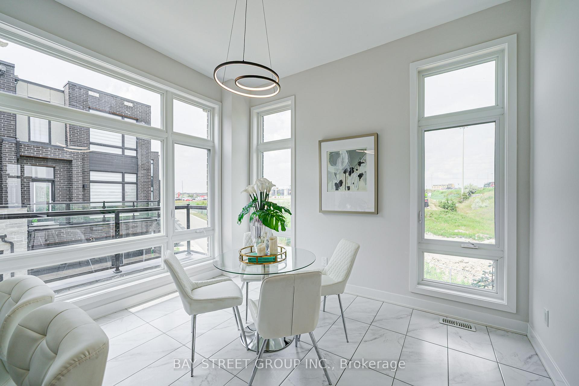 Photo 24 of 35 Carpaccio Avenue, Vaughan, Vellore Village — HOMEH