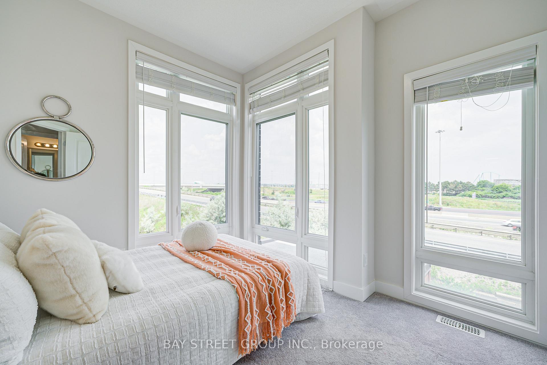 Photo 28 of 35 Carpaccio Avenue, Vaughan, Vellore Village — HOMEH