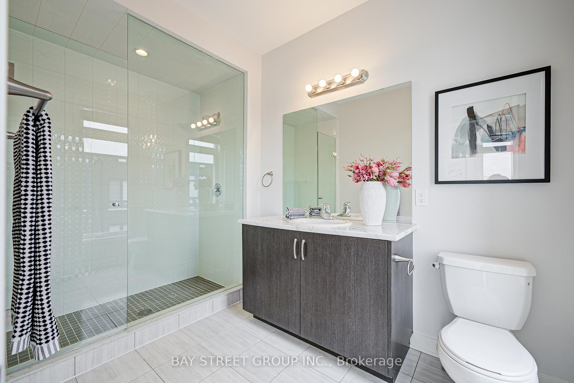 Photo 39 of 35 Carpaccio Avenue, Vaughan, Vellore Village — HOMEH