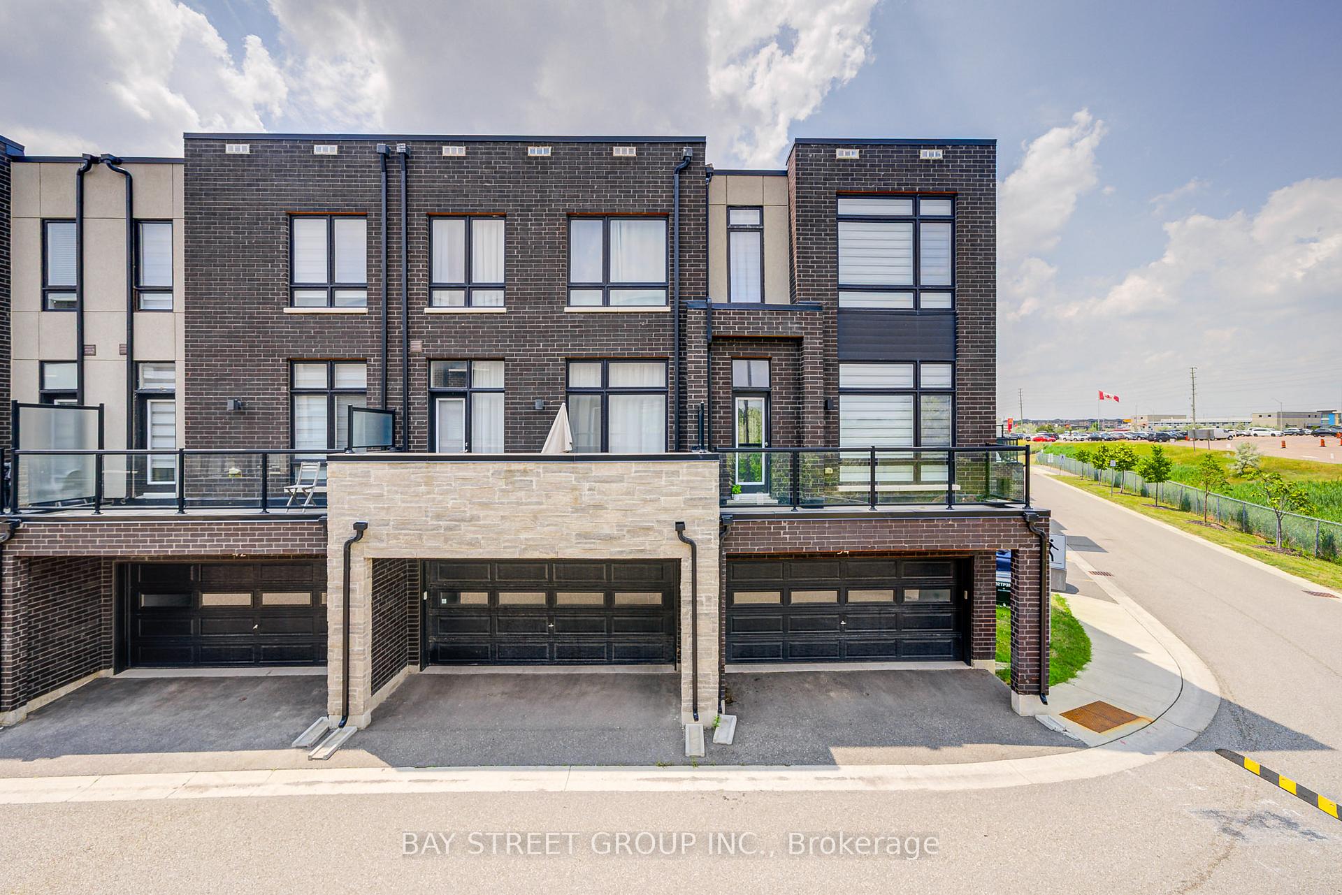 Photo 45 of 35 Carpaccio Avenue, Vaughan, Vellore Village — HOMEH