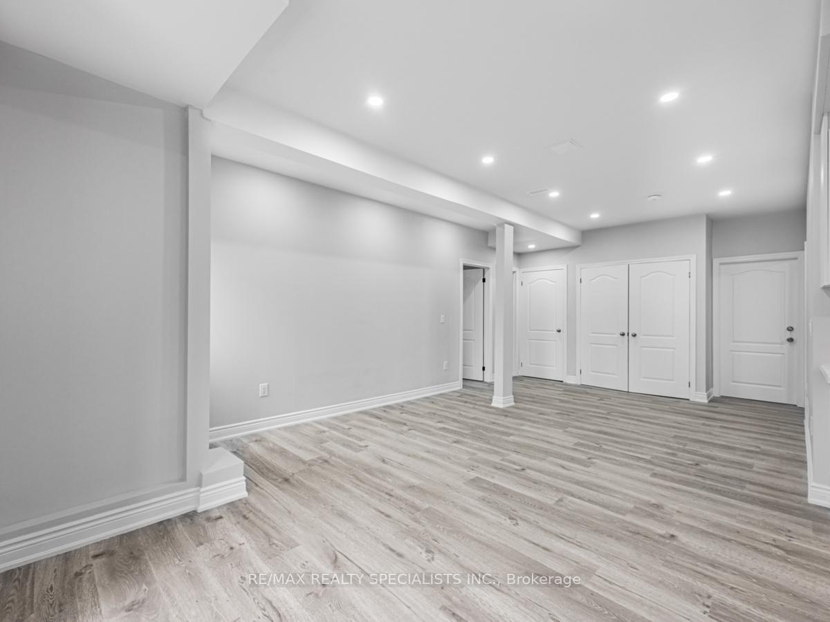 Photo 11 of Unit Lower, 46 Priory Drive, Whitby, Rural Whitby — HOMEH