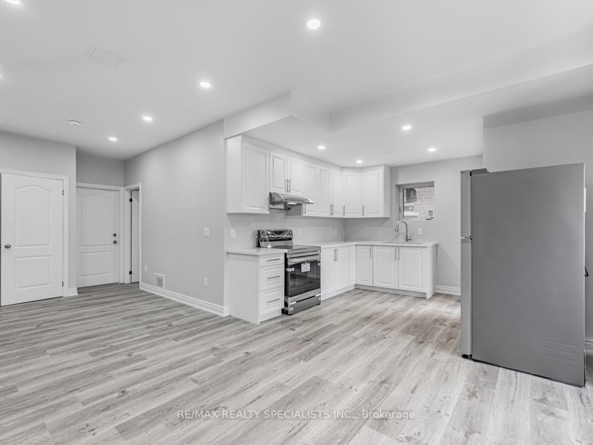 Photo 13 of Unit Lower, 46 Priory Drive, Whitby, Rural Whitby — HOMEH