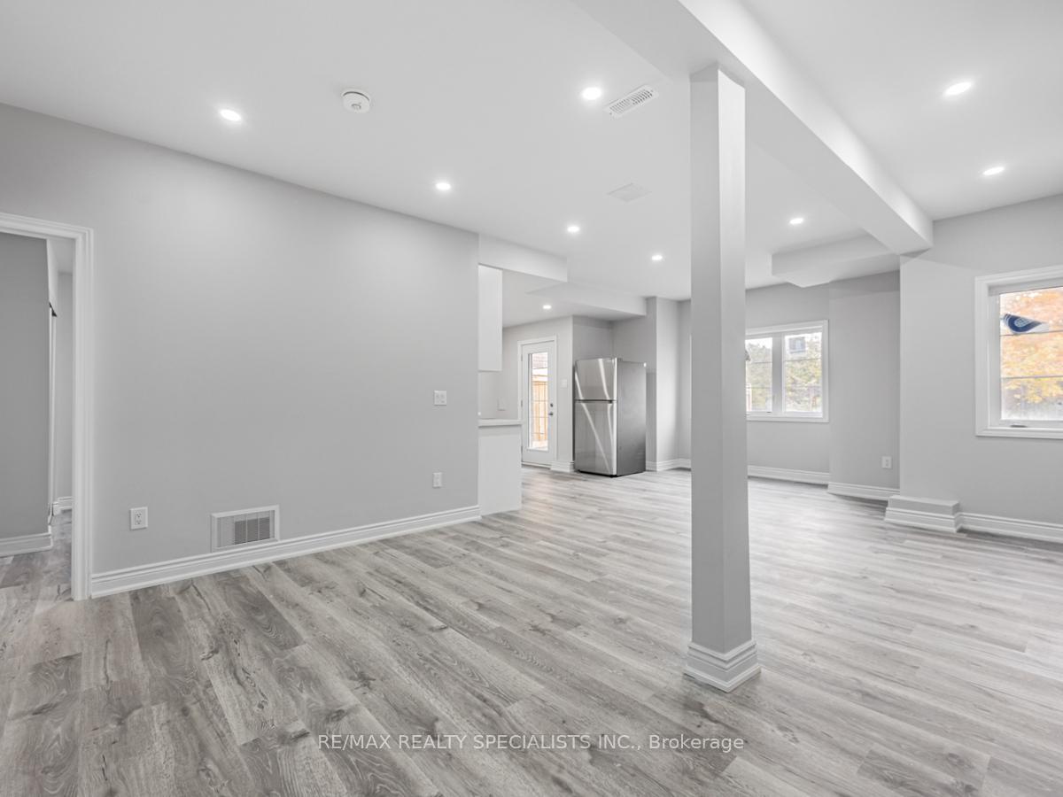 Photo 17 of Unit Lower, 46 Priory Drive, Whitby, Rural Whitby — HOMEH
