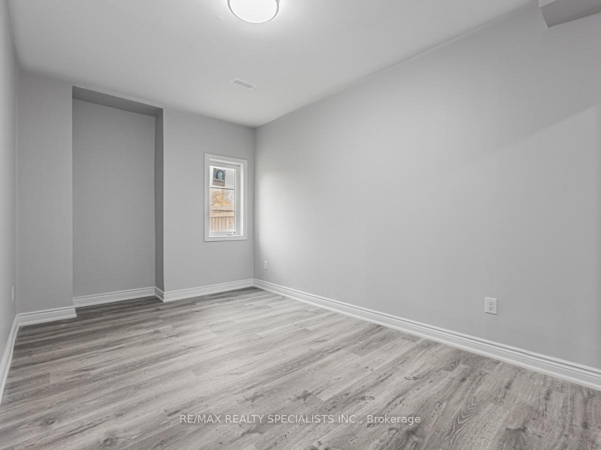 Photo 21 of Unit Lower, 46 Priory Drive, Whitby, Rural Whitby — HOMEH