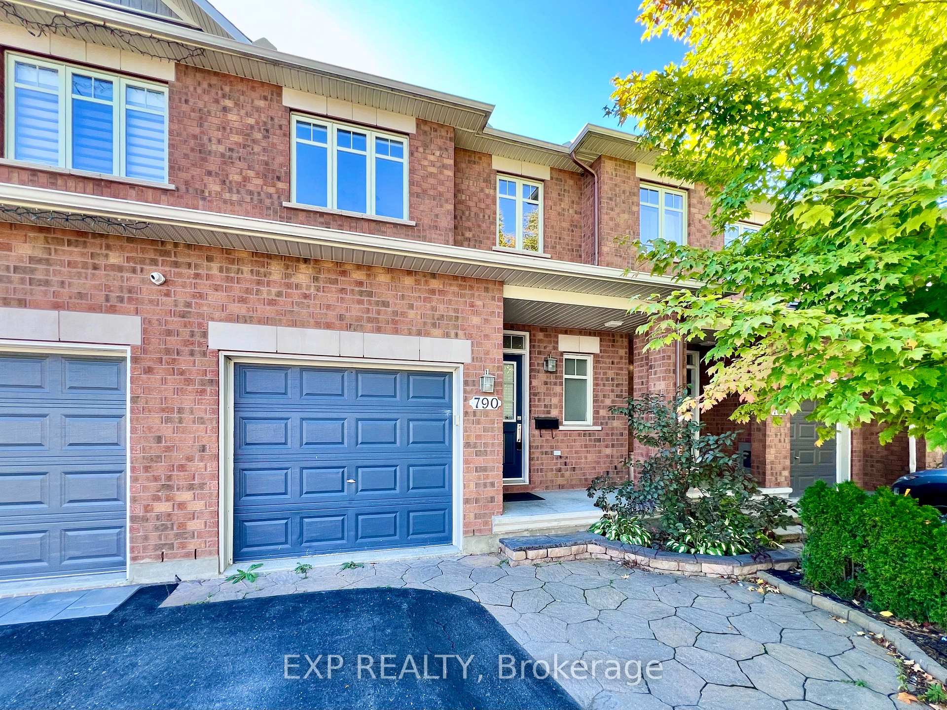 Photo 1 of 790 Nakina Way, Ottawa, Riverside South/Gloucester Glen — HOMEH