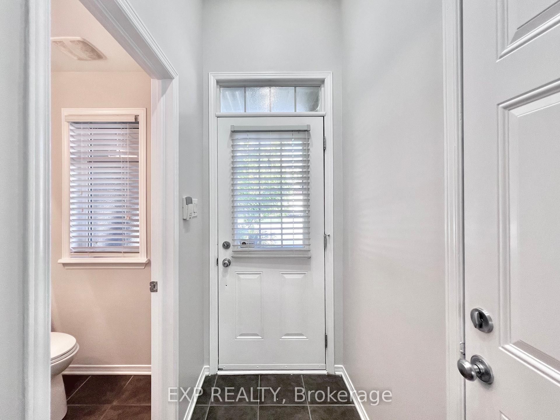 Photo 3 of 790 Nakina Way, Ottawa, Riverside South/Gloucester Glen — HOMEH