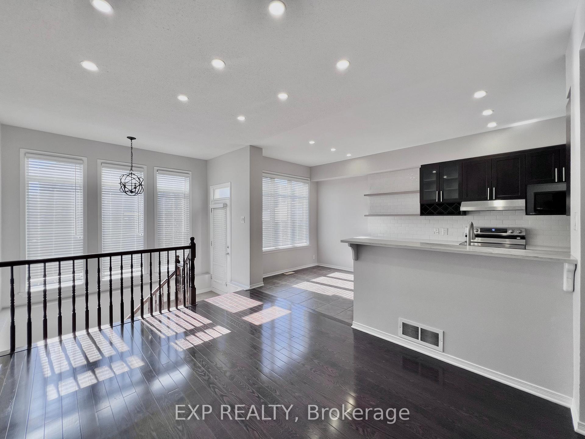 Photo 10 of 790 Nakina Way, Ottawa, Riverside South/Gloucester Glen — HOMEH