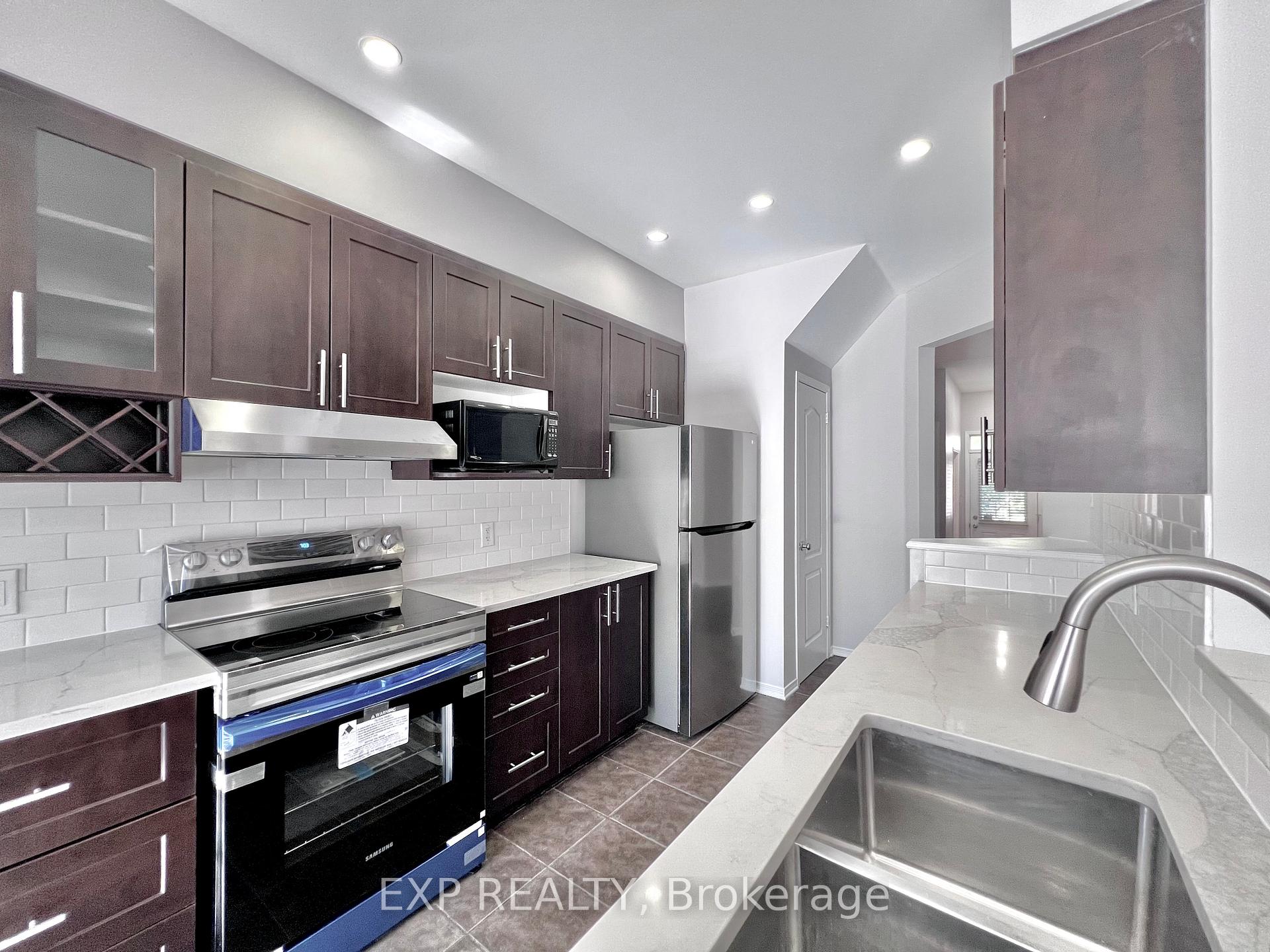 Photo 15 of 790 Nakina Way, Ottawa, Riverside South/Gloucester Glen — HOMEH