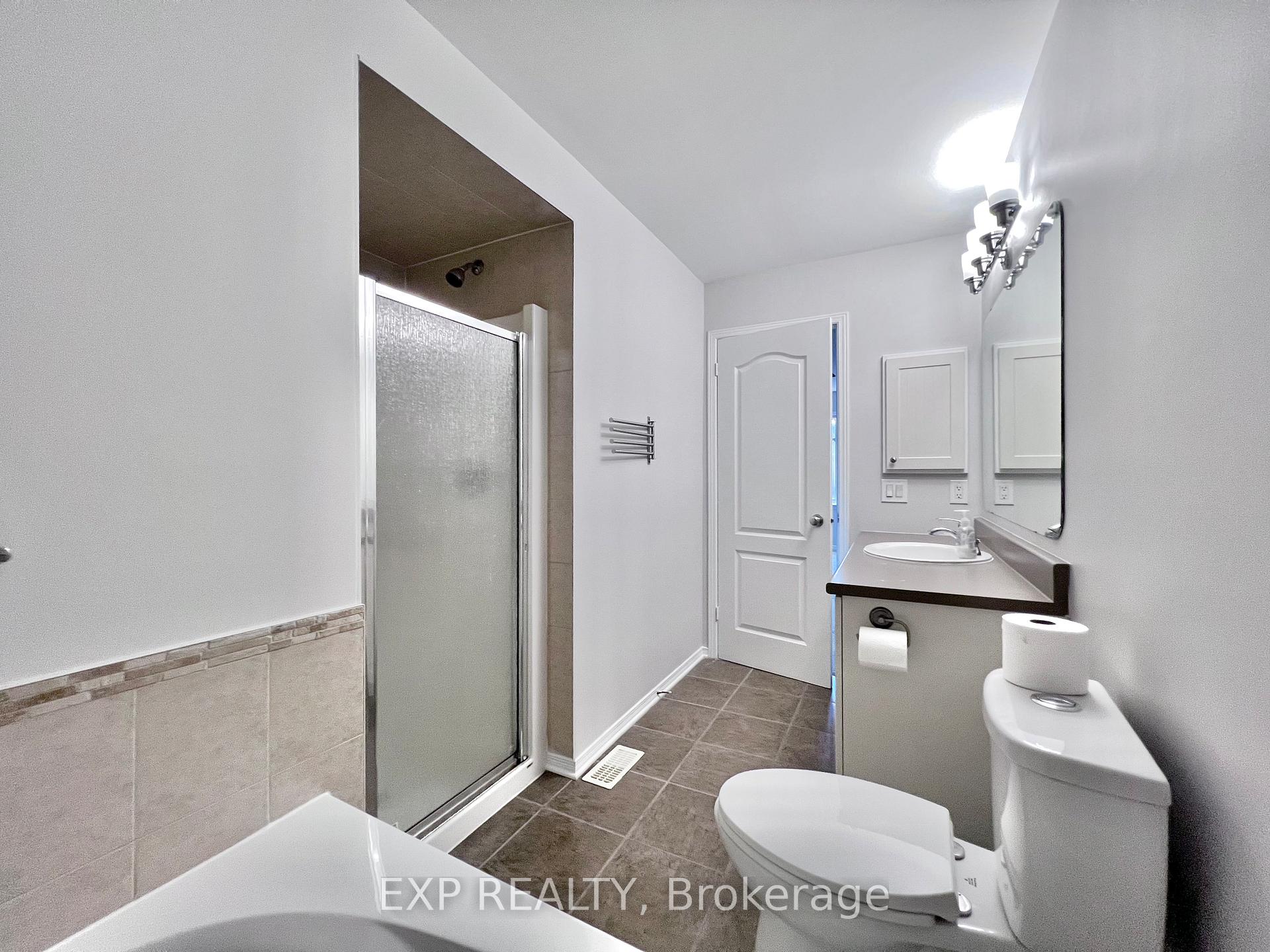 Photo 24 of 790 Nakina Way, Ottawa, Riverside South/Gloucester Glen — HOMEH