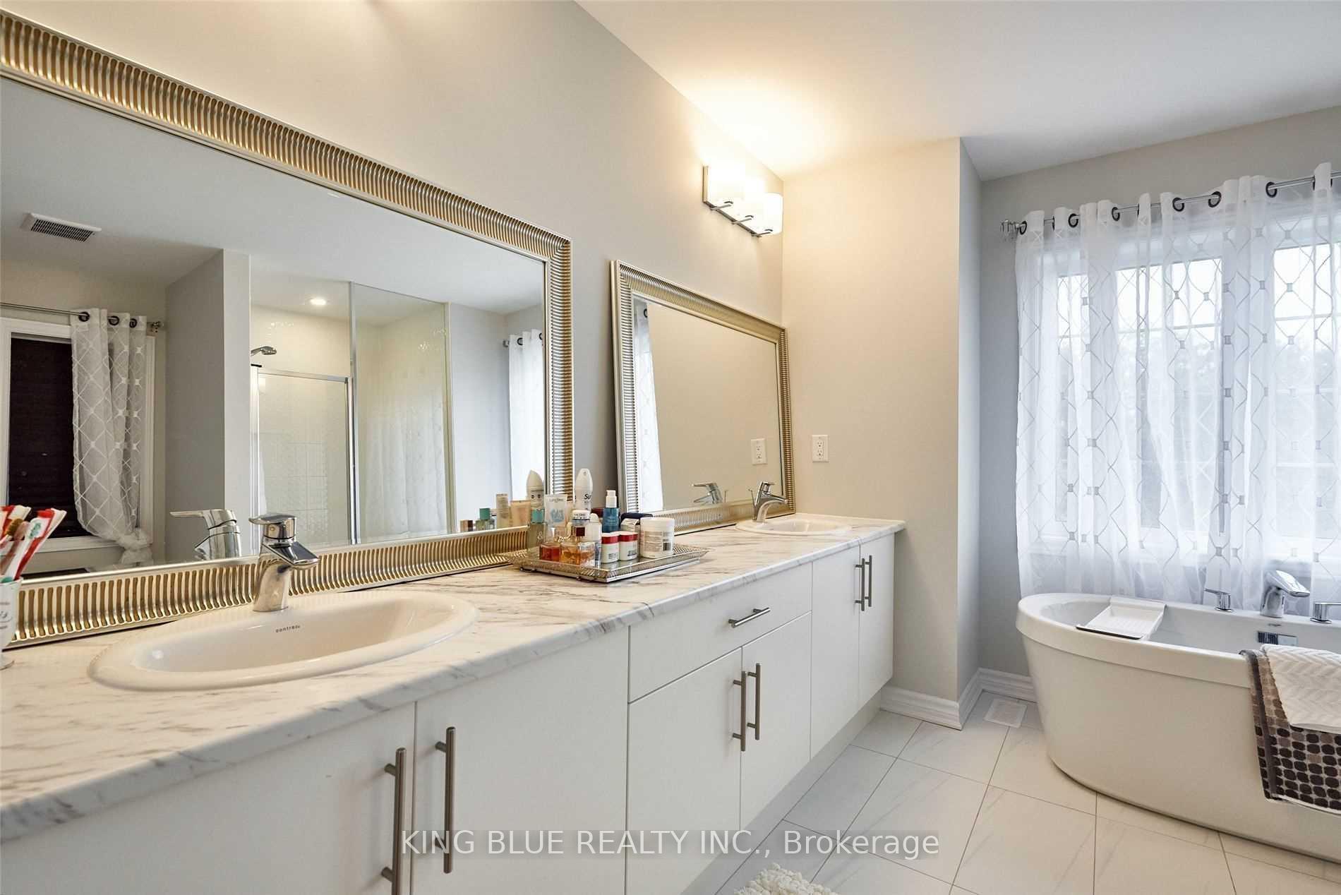 Photo 27 of 35 Bremner Street, Whitby, Rolling Acres — HOMEH