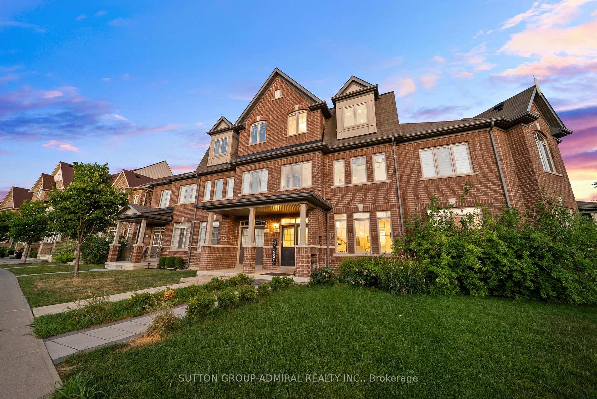 Photo 1 of 49 East's Corners Boulevard, Vaughan, Kleinburg — HOMEH