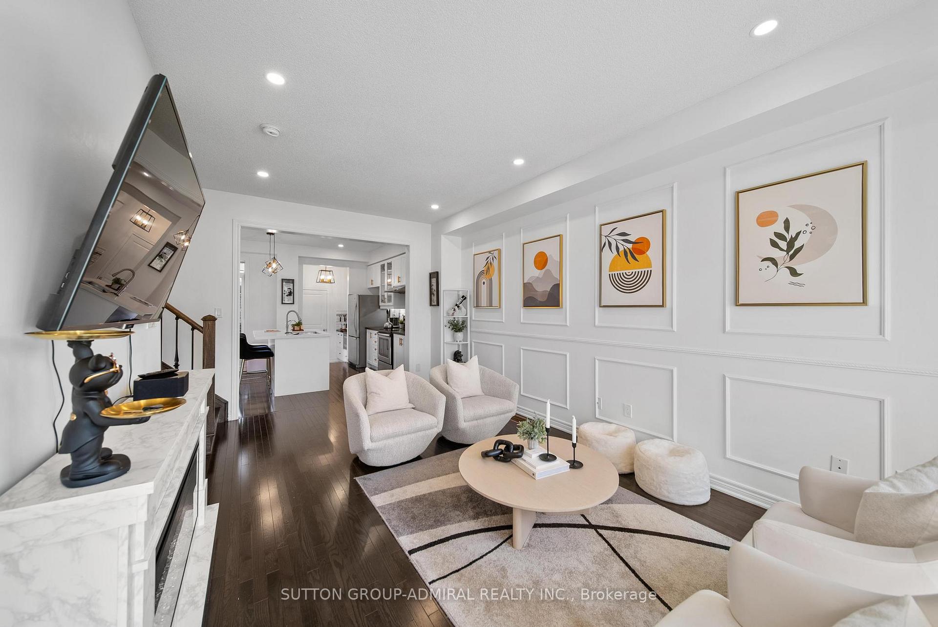 Photo 3 of 49 East's Corners Boulevard, Vaughan, Kleinburg — HOMEH