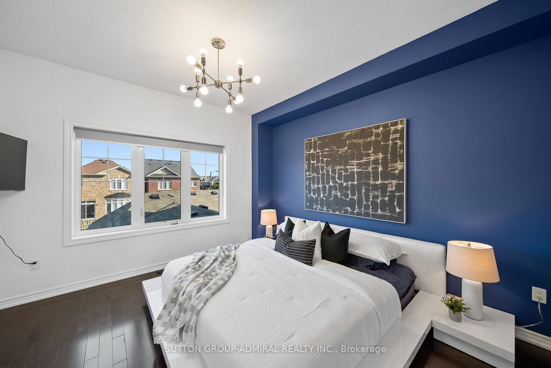 Photo 15 of 49 East's Corners Boulevard, Vaughan, Kleinburg — HOMEH