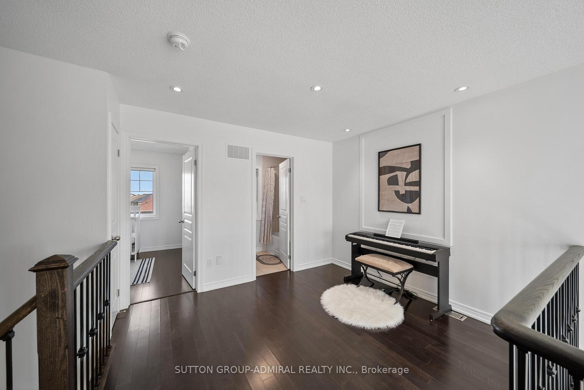 Photo 17 of 49 East's Corners Boulevard, Vaughan, Kleinburg — HOMEH
