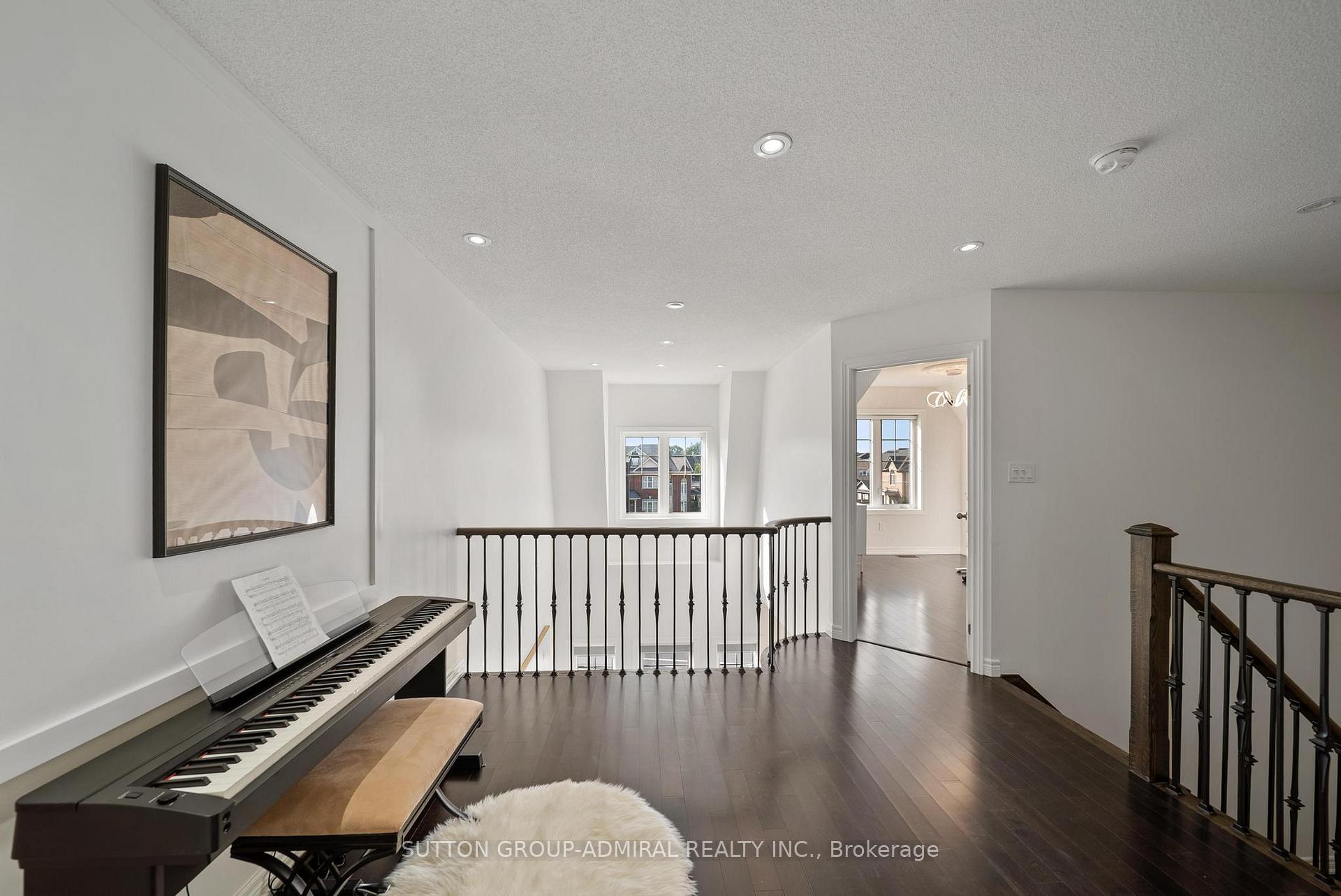 Photo 21 of 49 East's Corners Boulevard, Vaughan, Kleinburg — HOMEH