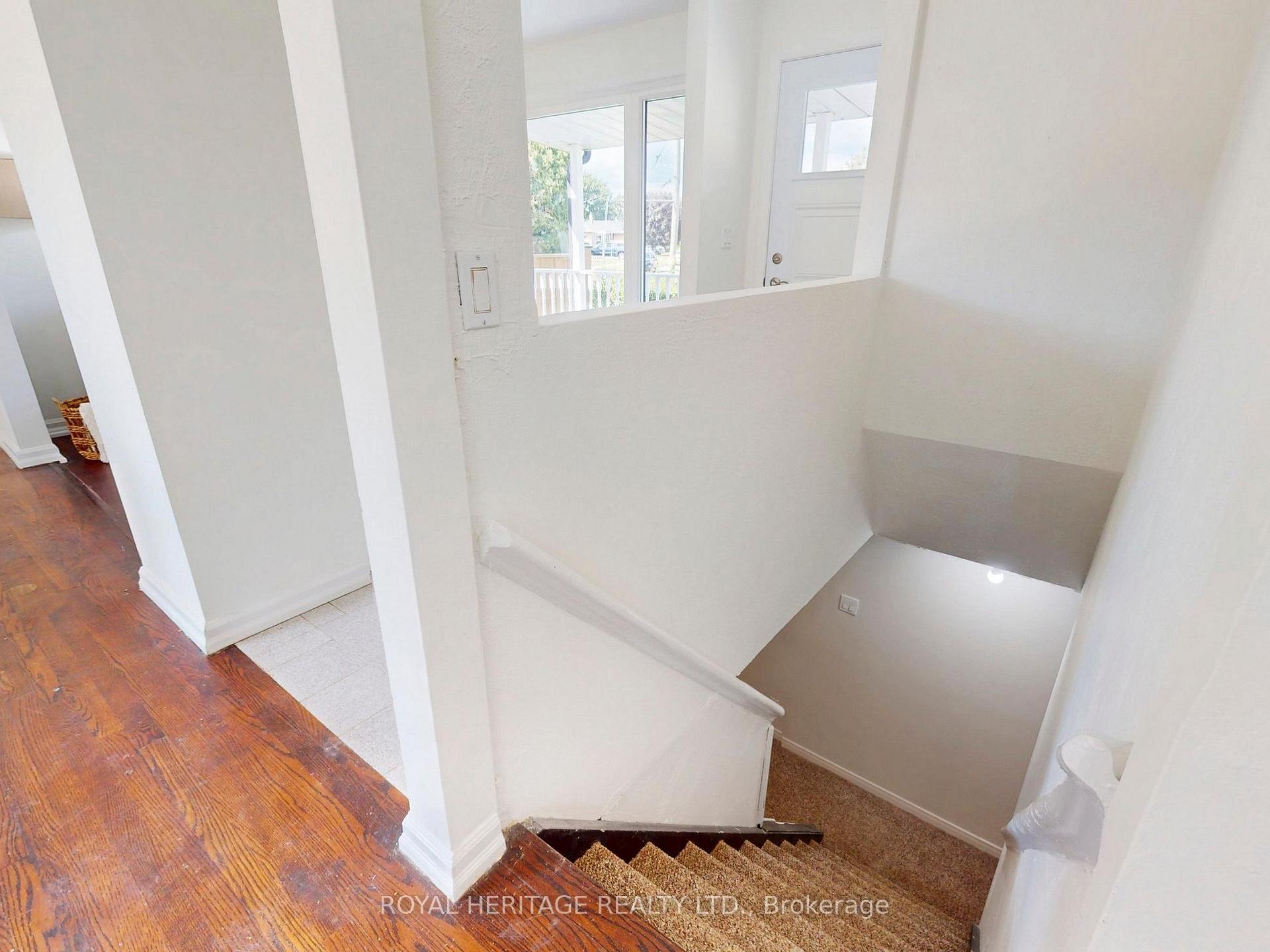 Photo 21 of 1002 McCullough Drive, Whitby, Downtown Whitby — HOMEH