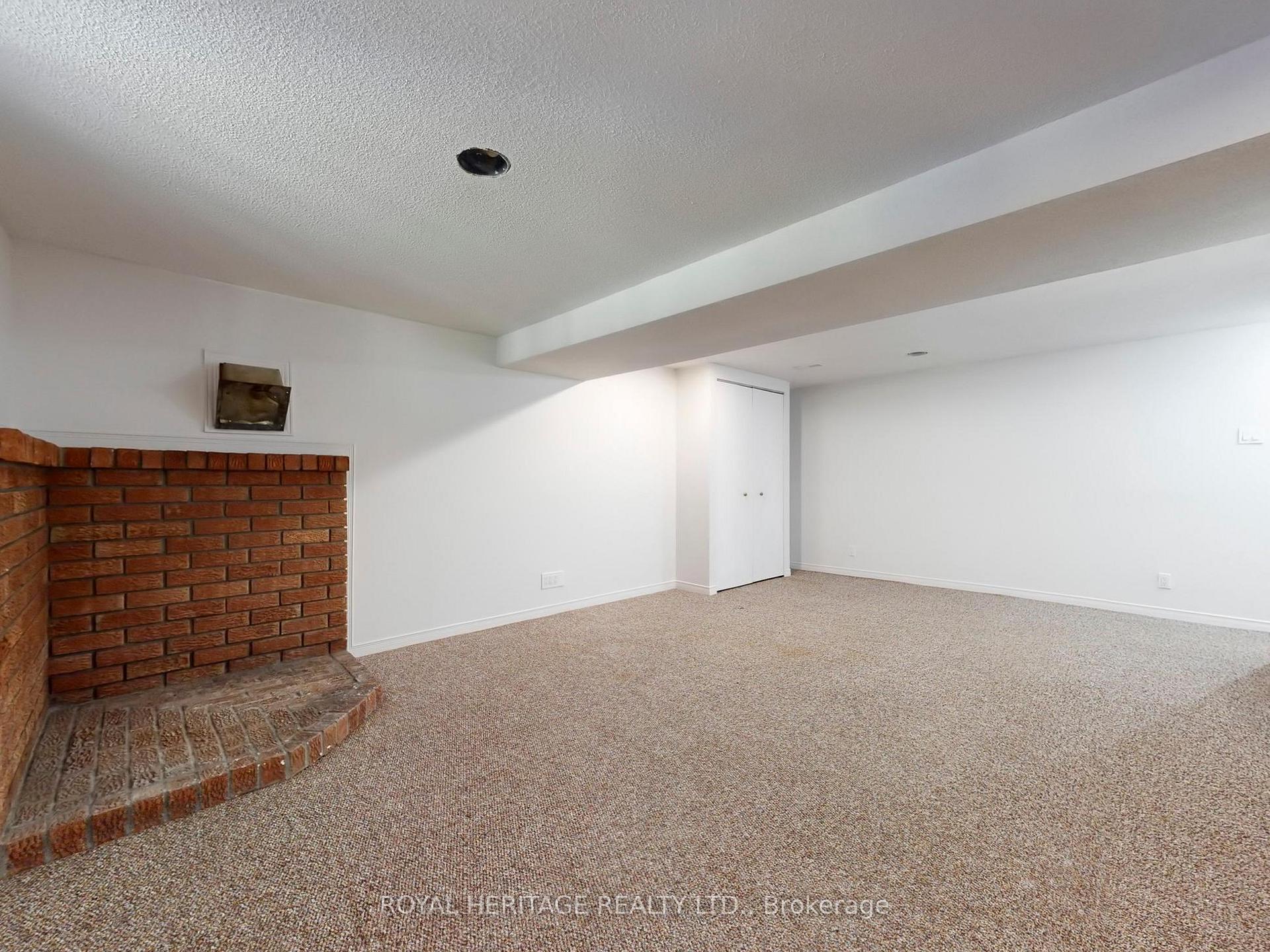 Photo 24 of 1002 McCullough Drive, Whitby, Downtown Whitby — HOMEH