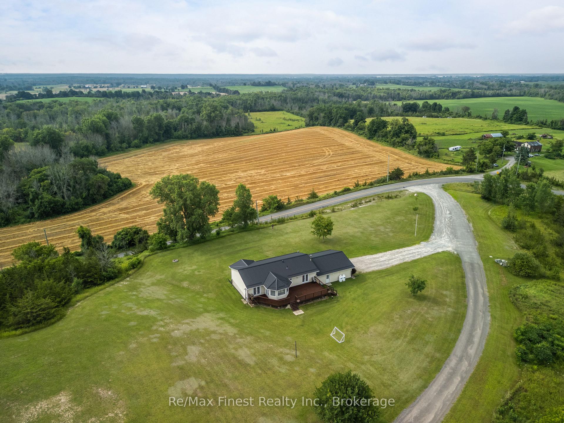 Photo 5 of Unit B, 140 Bonisteel Road, Quinte West, Sidney Ward — HOMEH