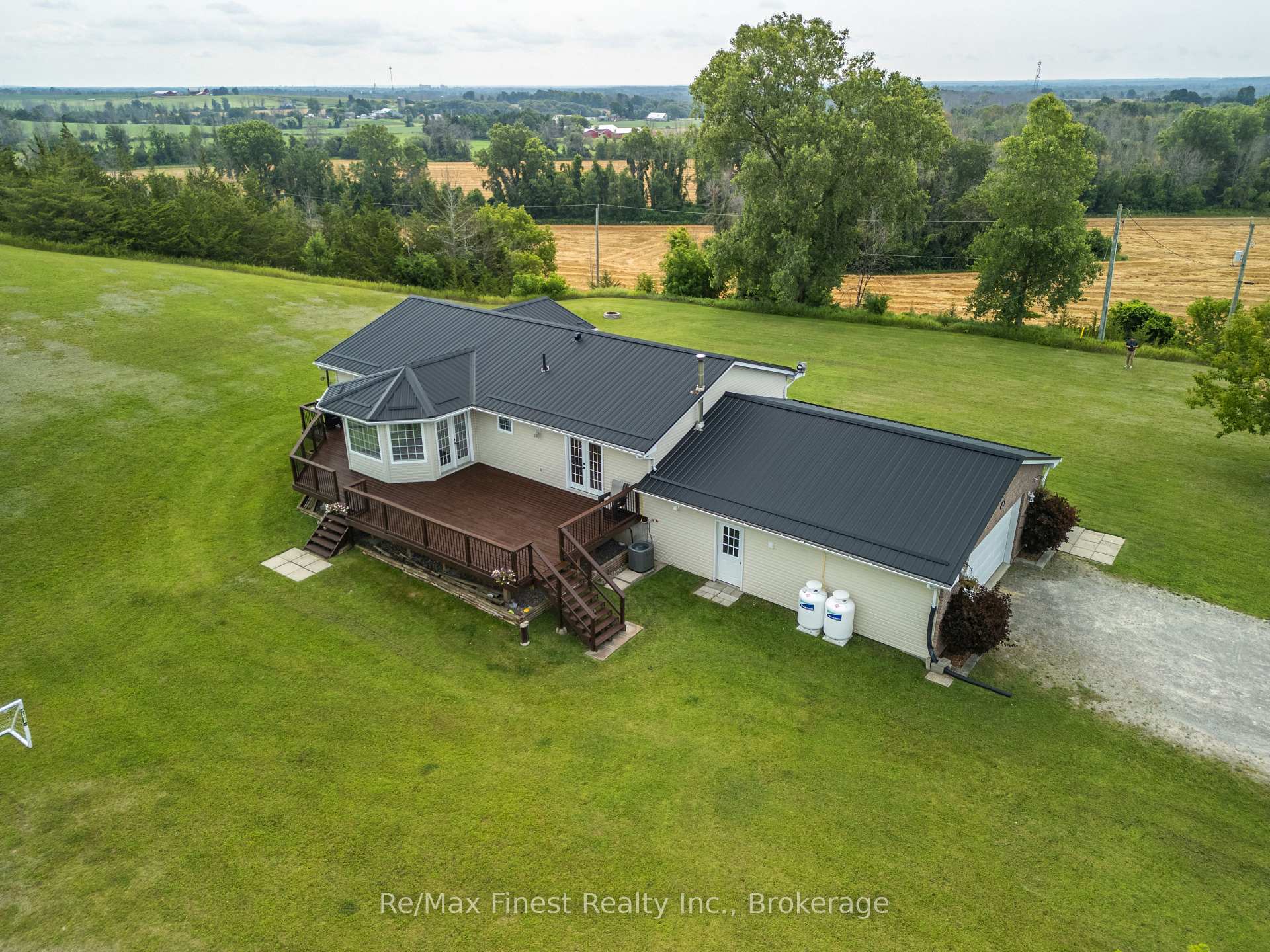 Photo 10 of Unit B, 140 Bonisteel Road, Quinte West, Sidney Ward — HOMEH