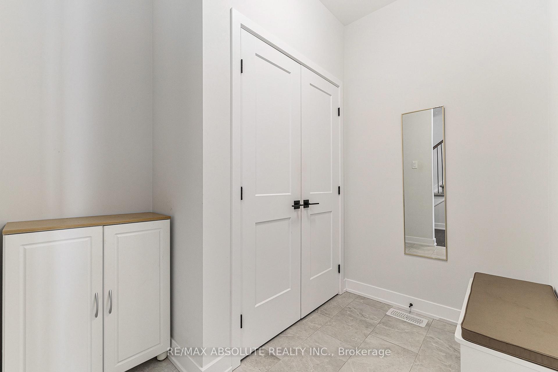 Photo 6 of 51 Mac Beattie Drive, Arnprior — HOMEH