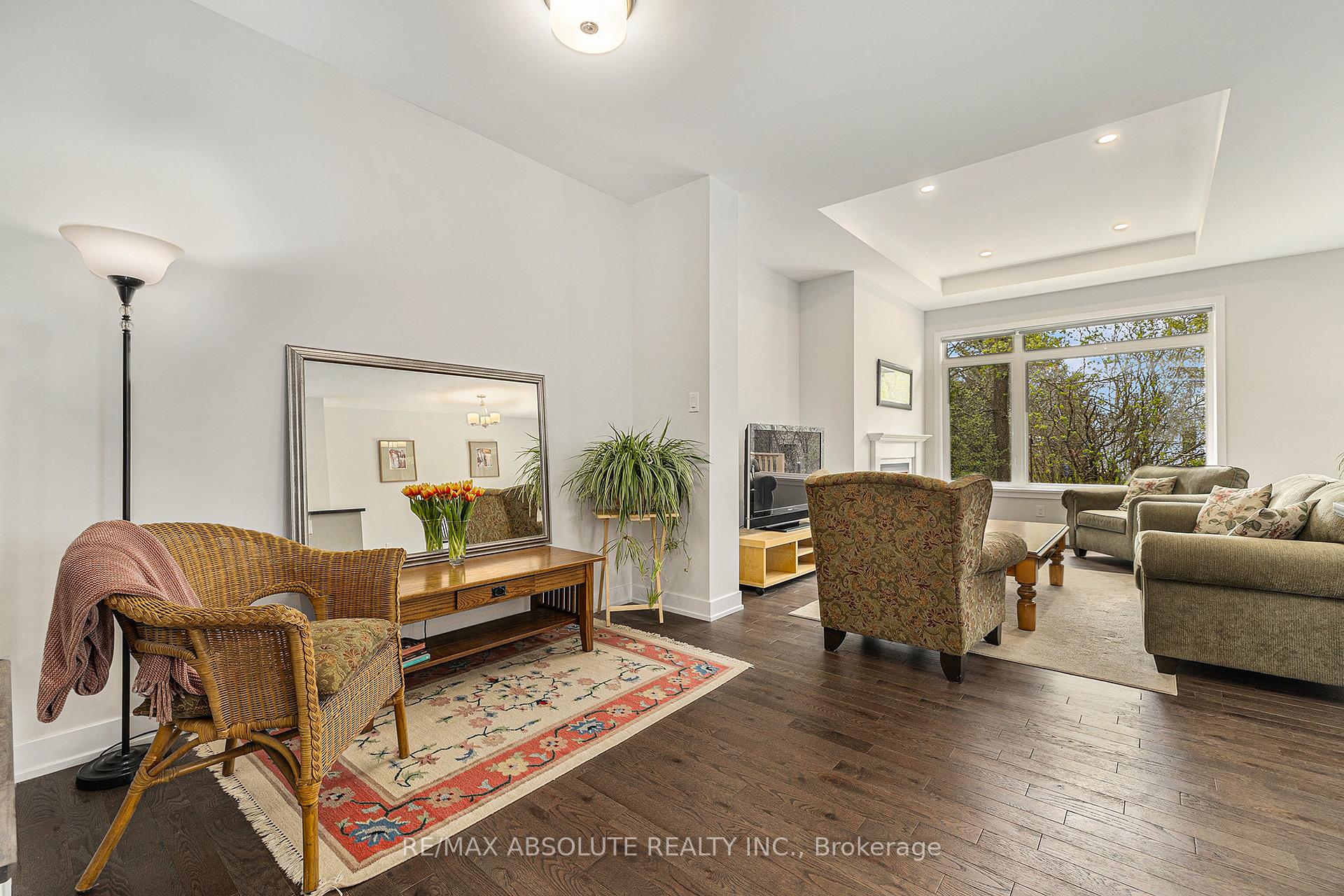 Photo 5 of 51 Mac Beattie Drive, Arnprior — HOMEH