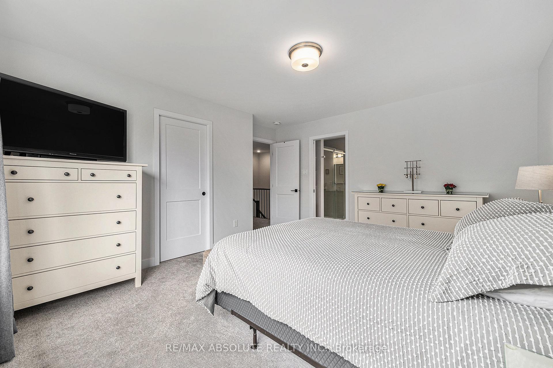 Photo 21 of 51 Mac Beattie Drive, Arnprior — HOMEH
