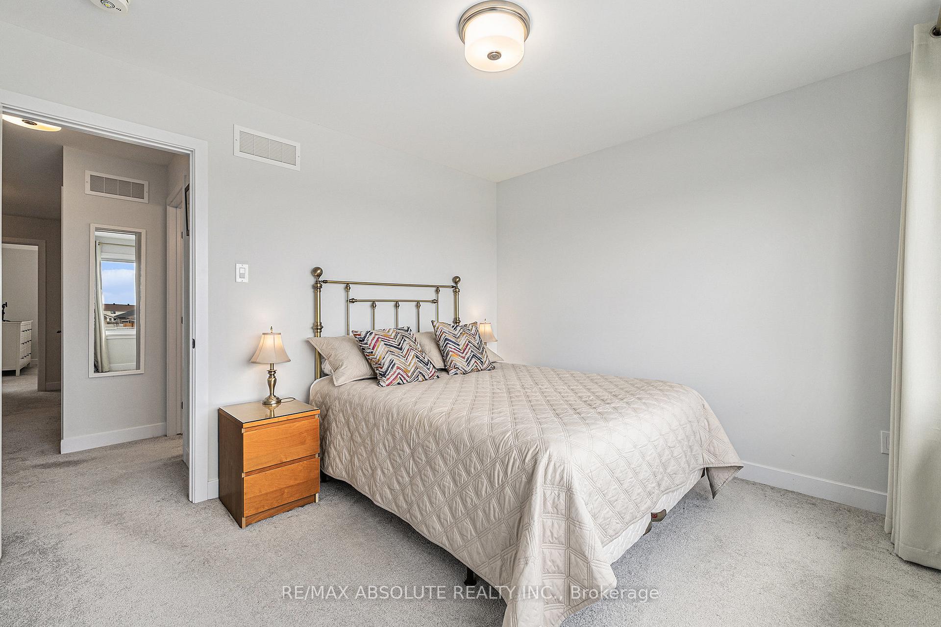Photo 27 of 51 Mac Beattie Drive, Arnprior — HOMEH