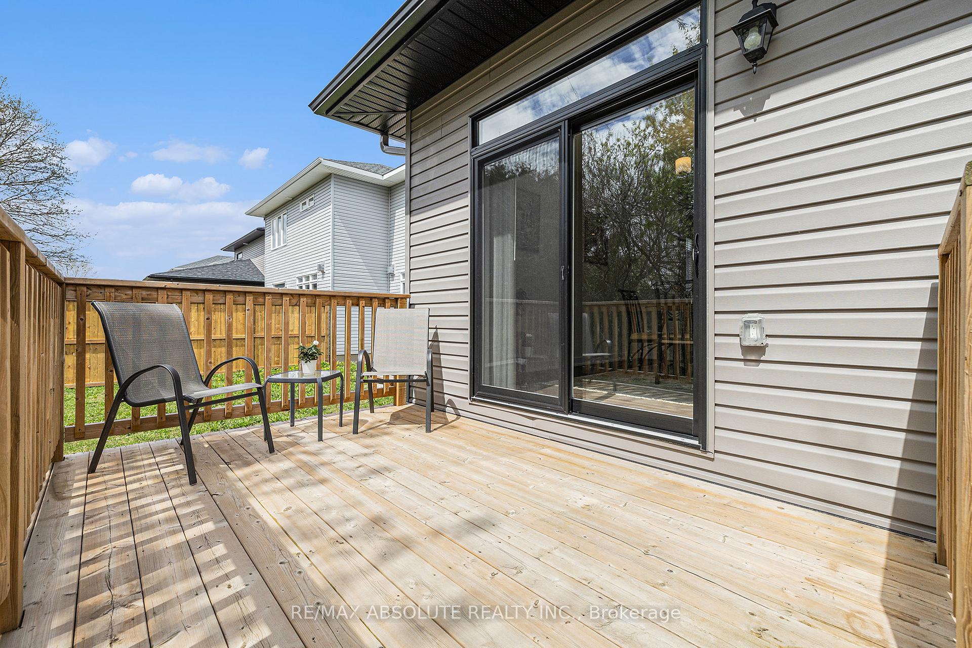 Photo 29 of 51 Mac Beattie Drive, Arnprior — HOMEH