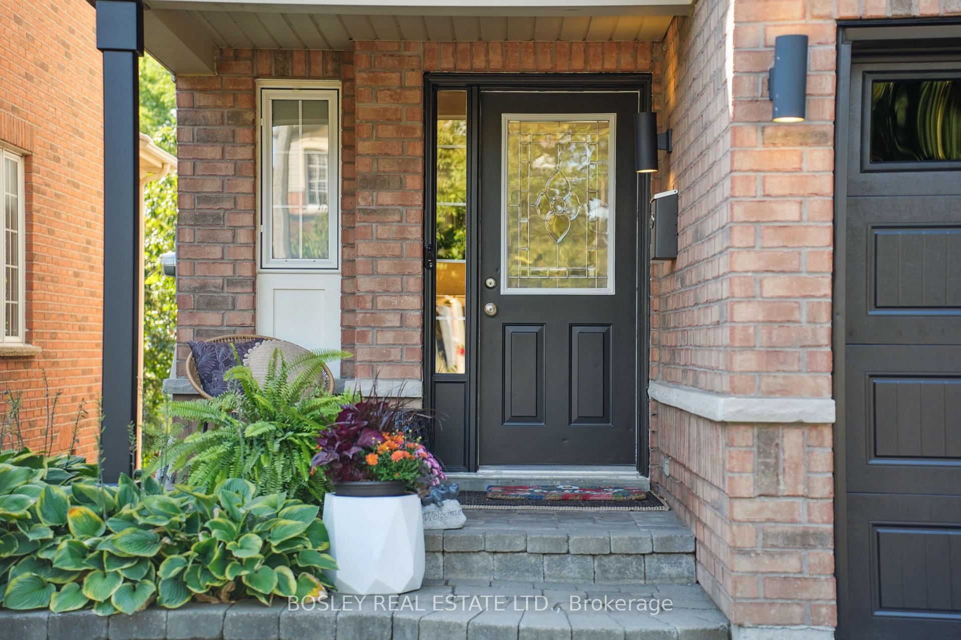 Photo 4 of 71 Samandria Avenue, Whitby, Taunton North — HOMEH