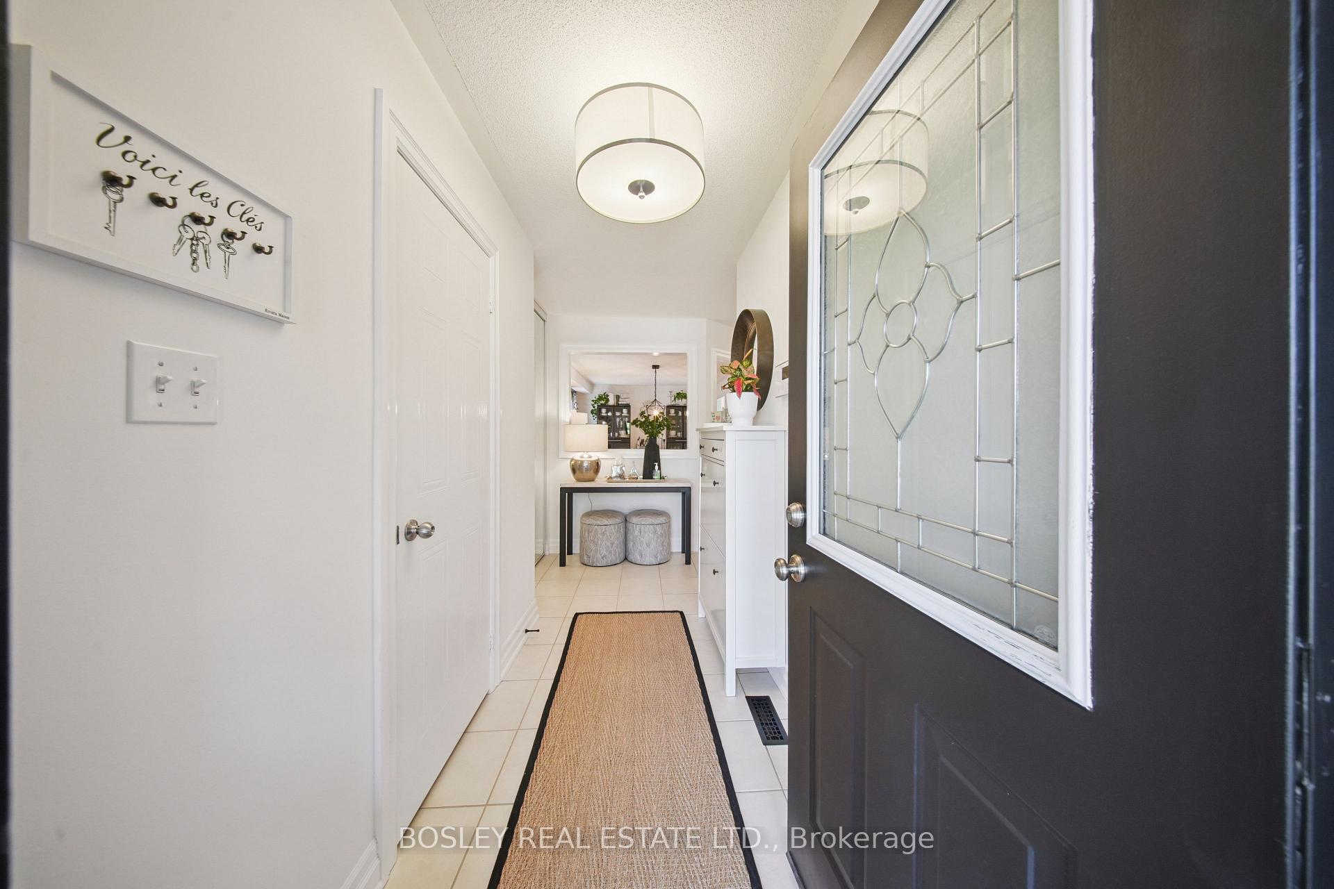 Photo 5 of 71 Samandria Avenue, Whitby, Taunton North — HOMEH