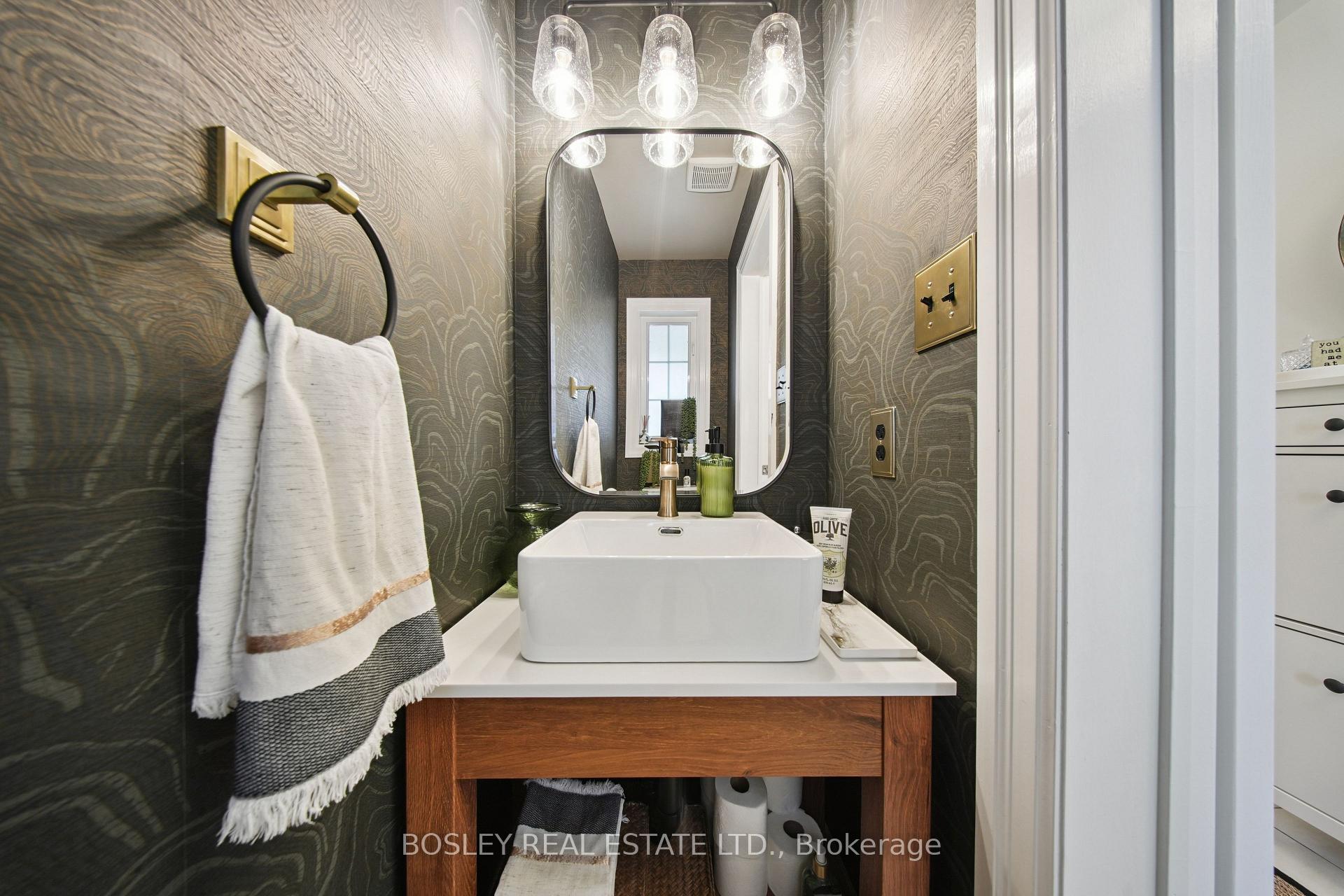 Photo 9 of 71 Samandria Avenue, Whitby, Taunton North — HOMEH