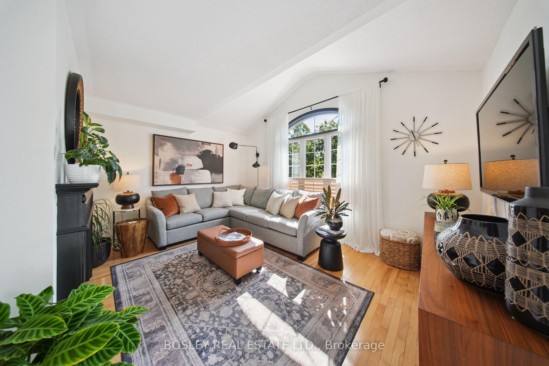 Photo 24 of 71 Samandria Avenue, Whitby, Taunton North — HOMEH
