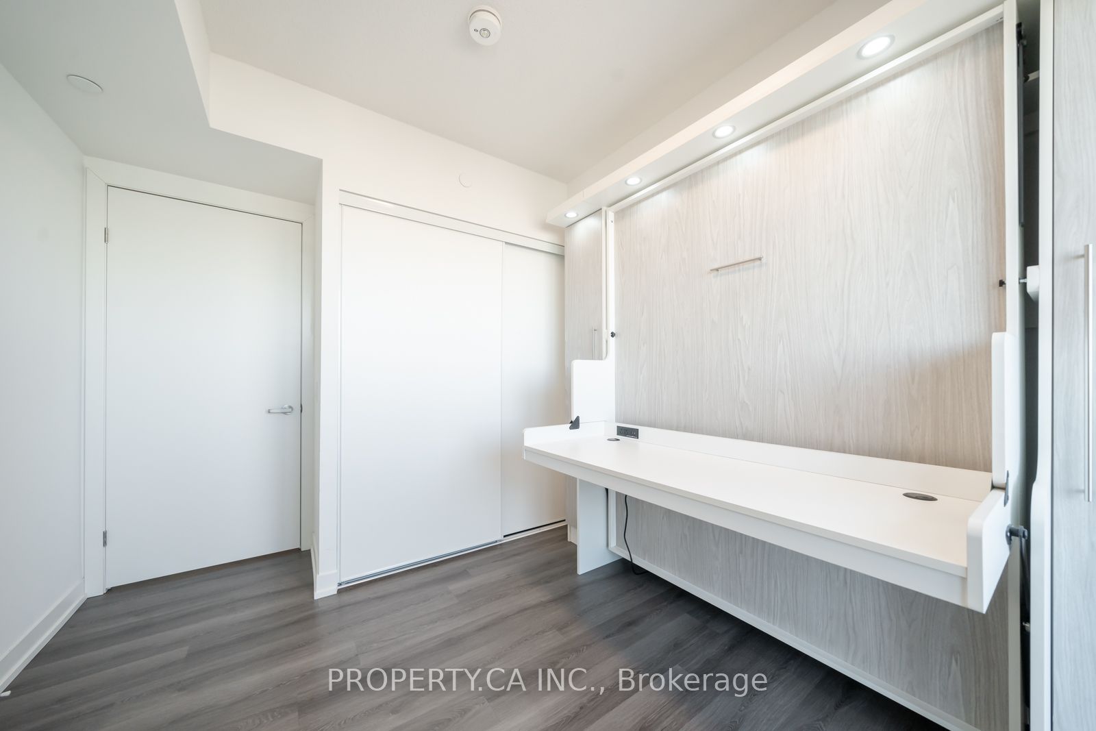 Photo 41 of Unit 4203, 138 Downes Street, Toronto, Waterfront Communities — HOMEH
