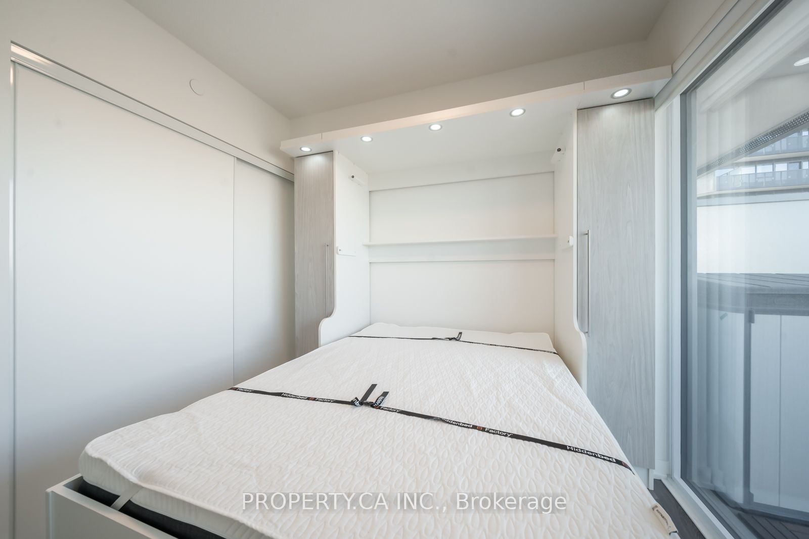 Photo 42 of Unit 4203, 138 Downes Street, Toronto, Waterfront Communities — HOMEH