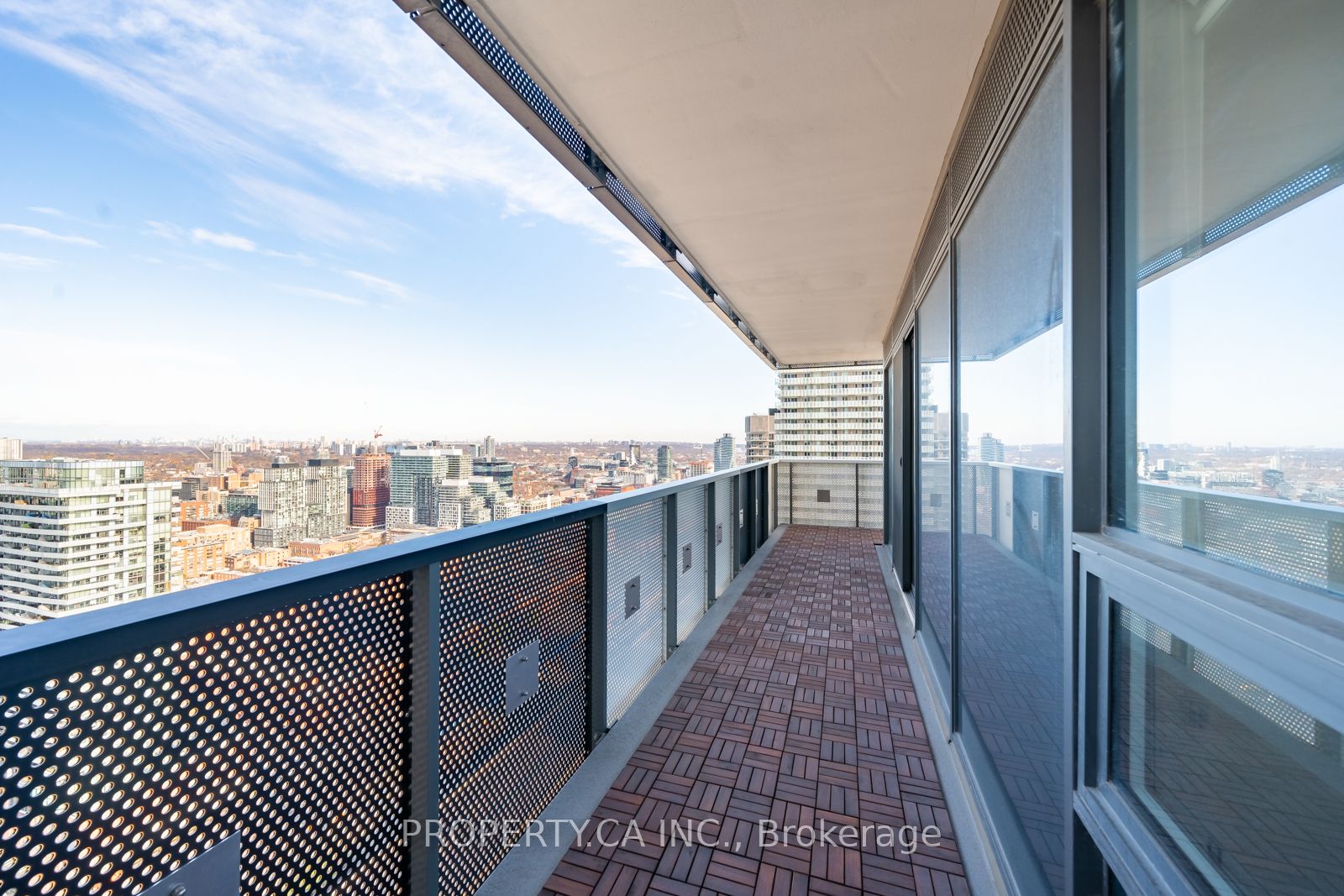 Photo 57 of Unit 4203, 138 Downes Street, Toronto, Waterfront Communities — HOMEH