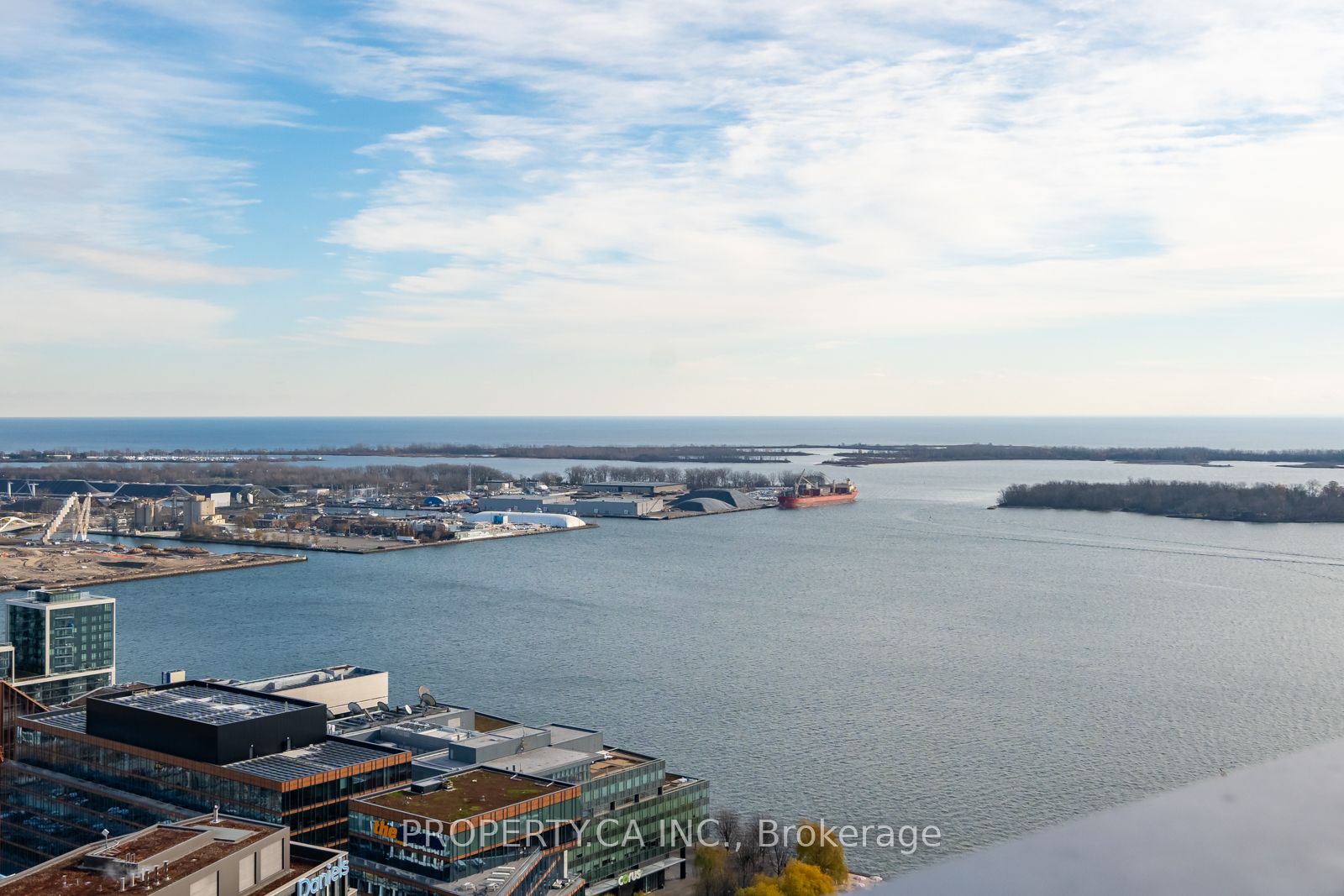 Photo 51 of Unit 4203, 138 Downes Street, Toronto, Waterfront Communities — HOMEH
