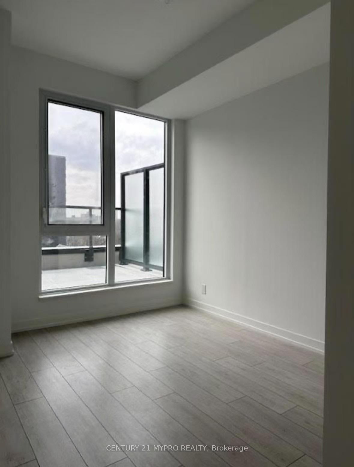 Photo 5 of Unit 508, 270 Dufferin St, Toronto, South Parkdale — HOMEH