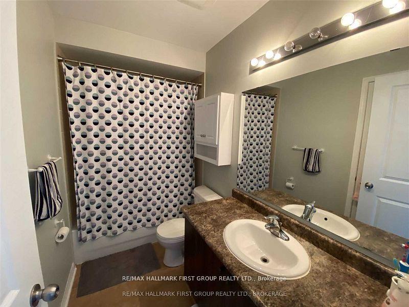 Photo 8 of 6 Devlin Crescent, Whitby, Blue Grass Meadows — HOMEH