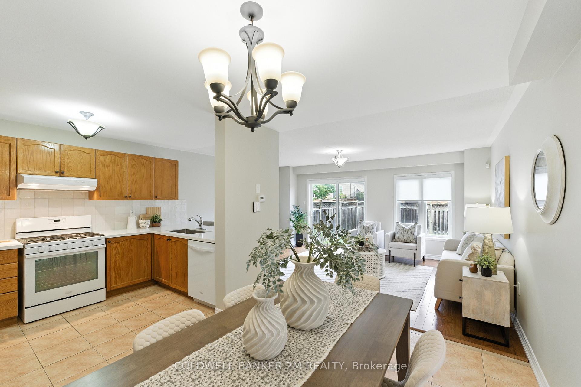 Photo 8 of 49 Neill Avenue, Whitby, Rolling Acres — HOMEH