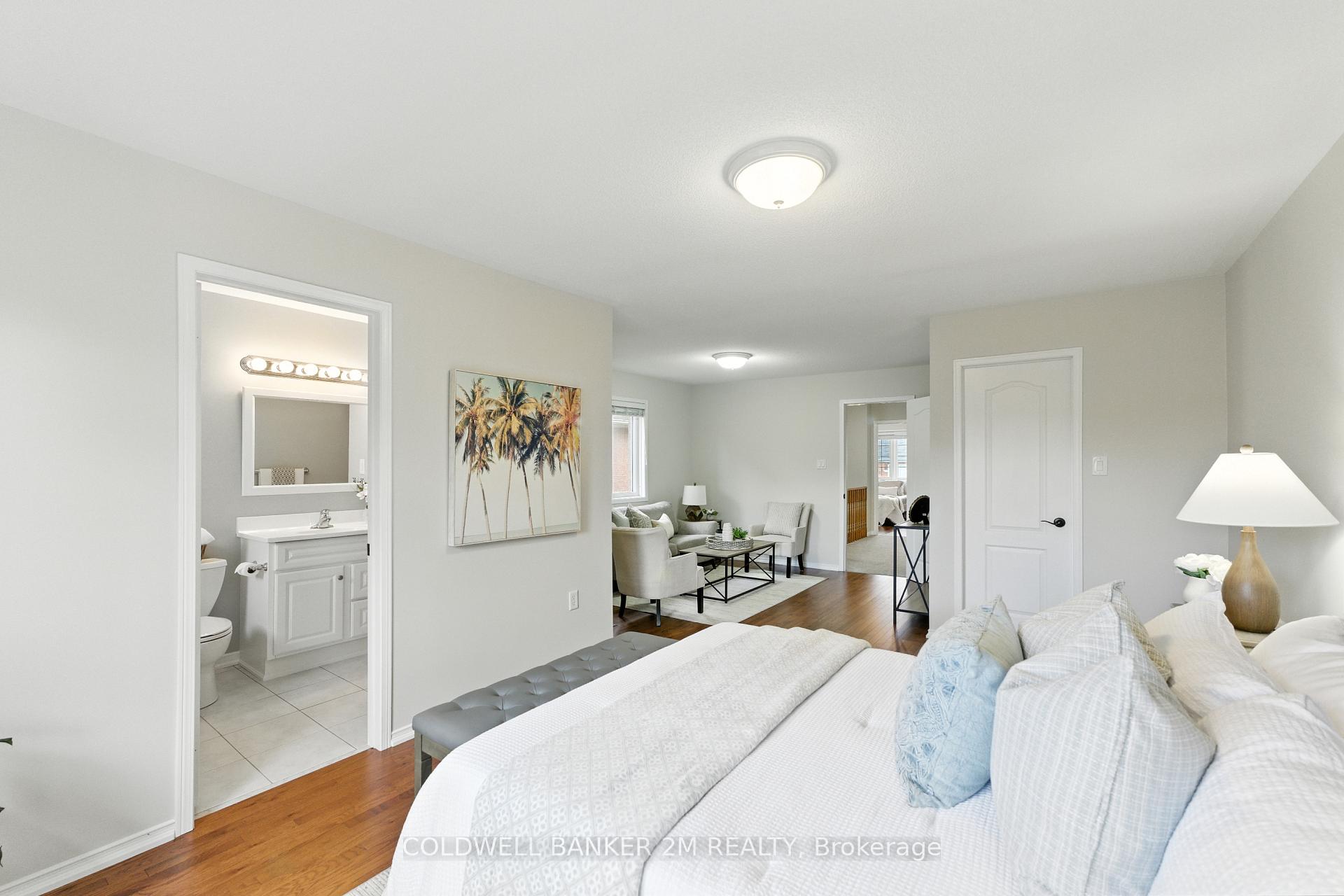 Photo 17 of 49 Neill Avenue, Whitby, Rolling Acres — HOMEH