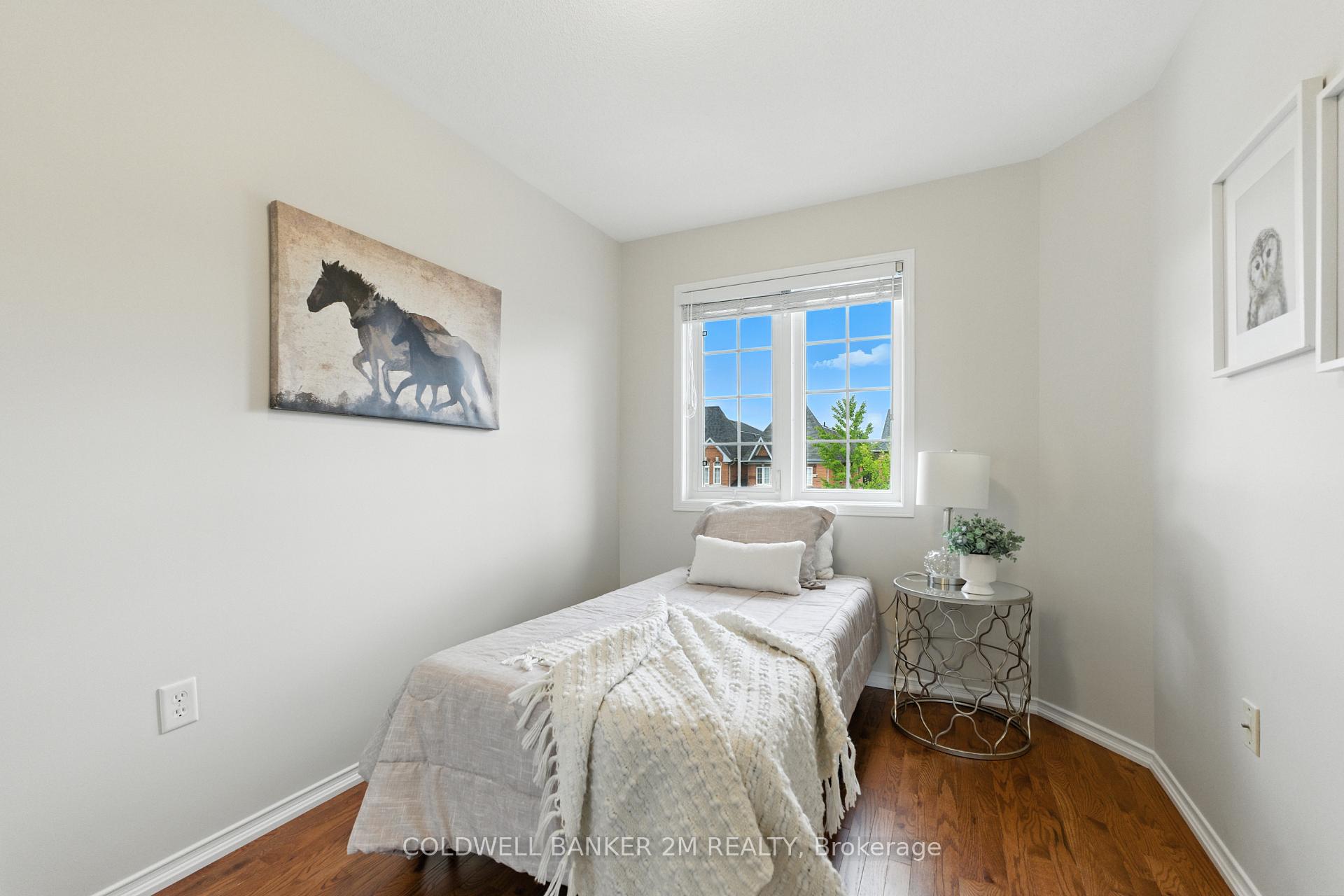 Photo 18 of 49 Neill Avenue, Whitby, Rolling Acres — HOMEH