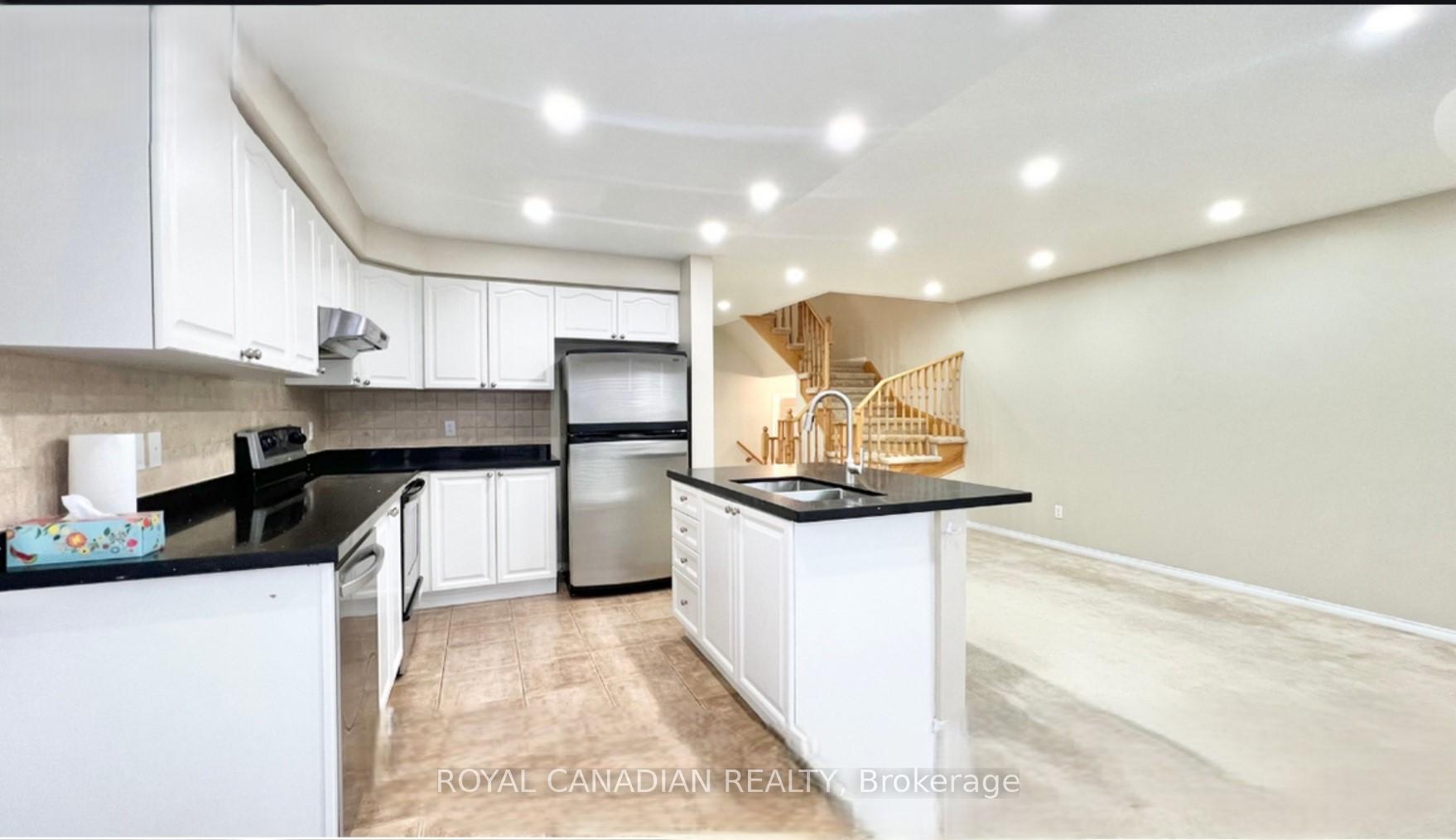 Photo 5 of 17 Presley Crescent, Whitby, Williamsburg — HOMEH