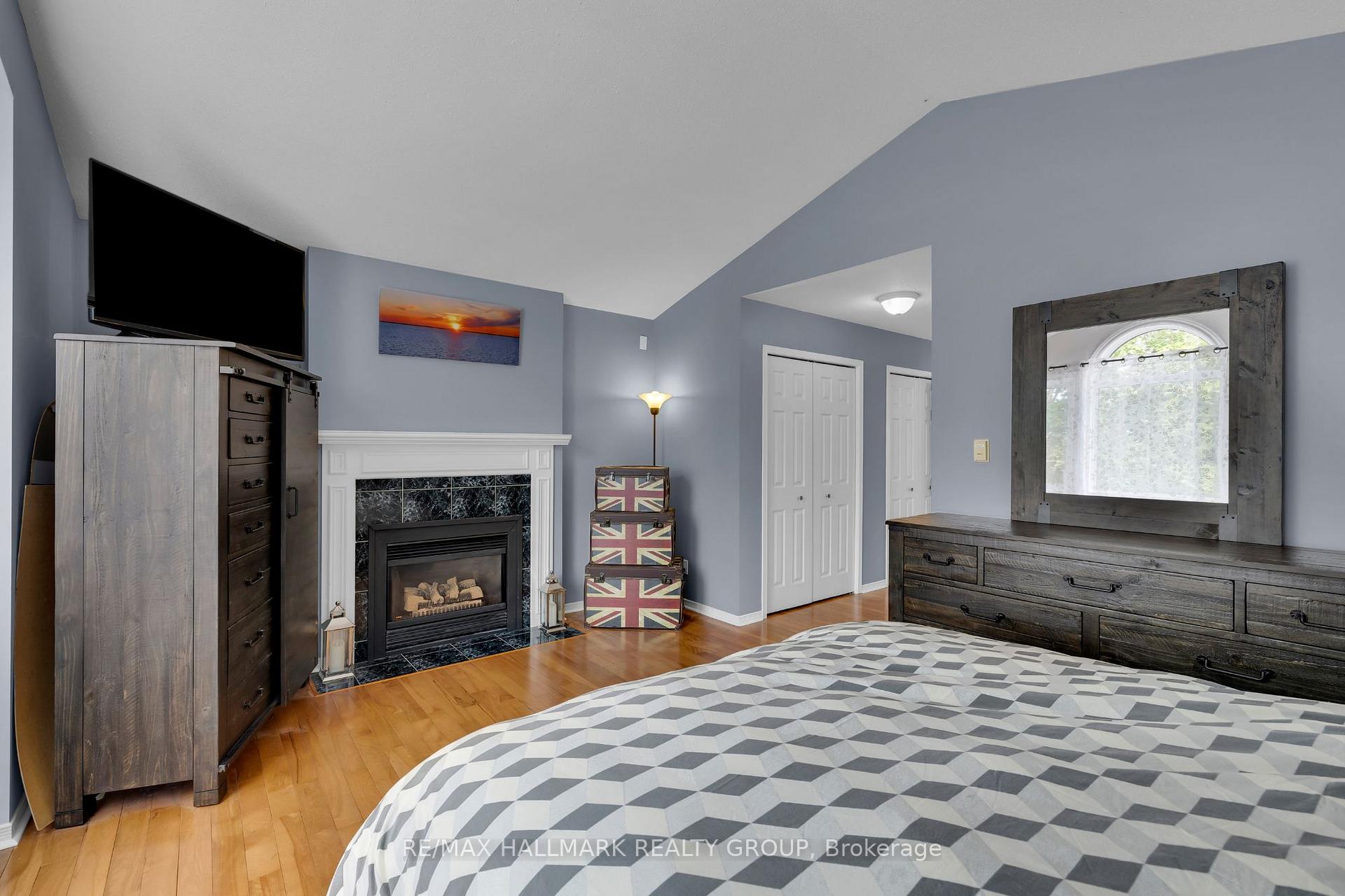 Photo 21 of 4136 Wolfe Point Way, Ottawa, Riverside South/Gloucester Glen — HOMEH